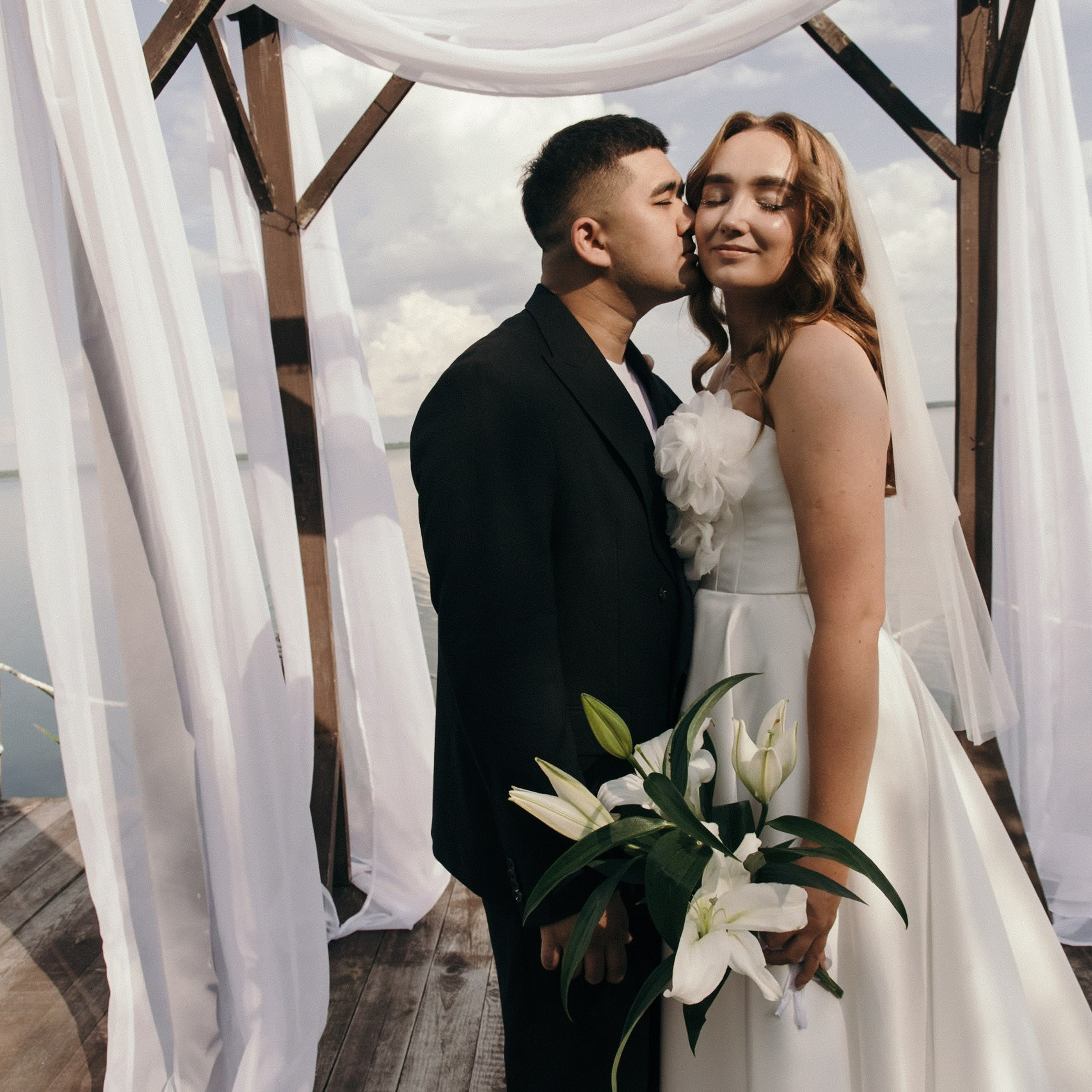 Александра и Анис