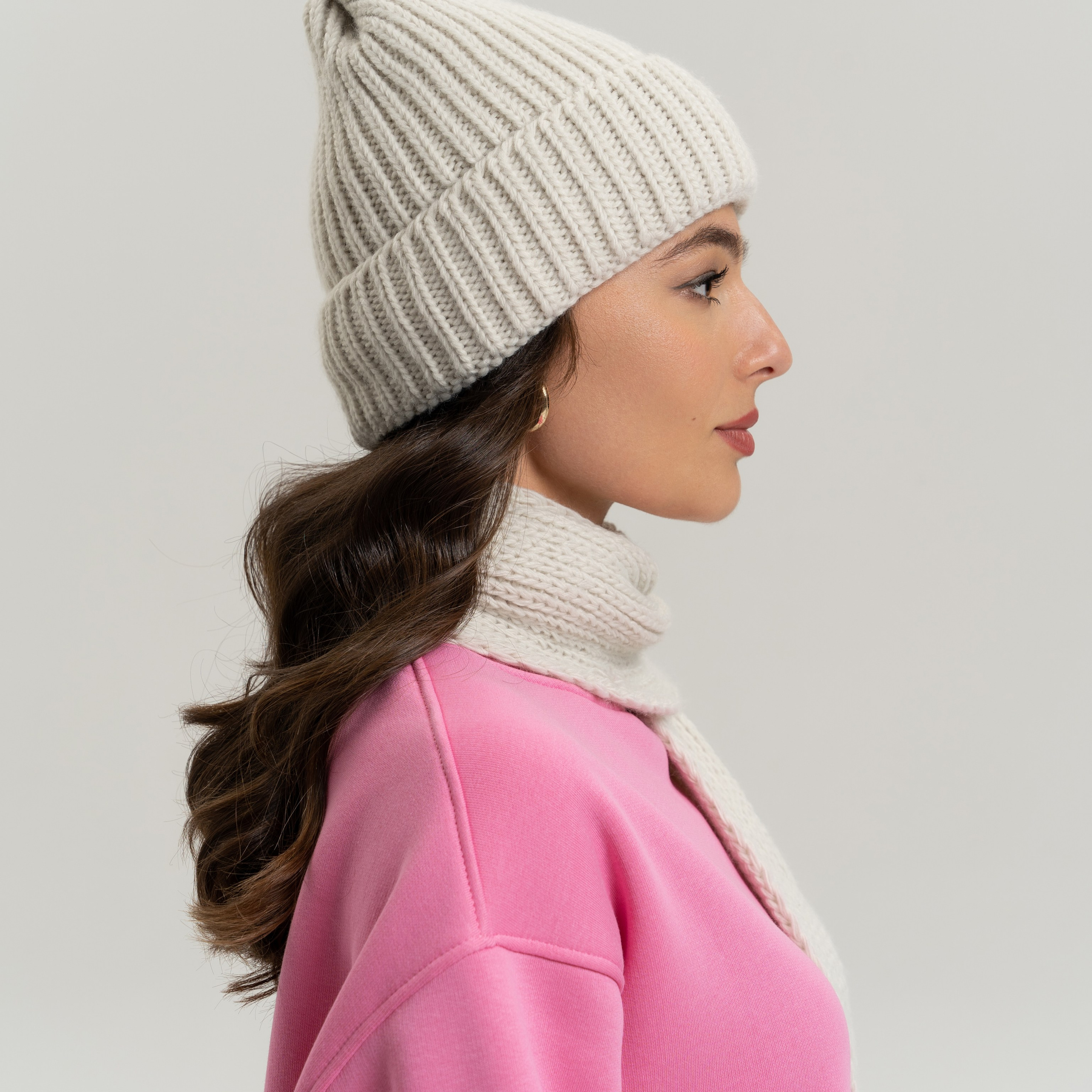 Украшения и аксессуары. Индивидуальные, предметные и сборные съемки в Санкт-Петербурге Okhman.studio