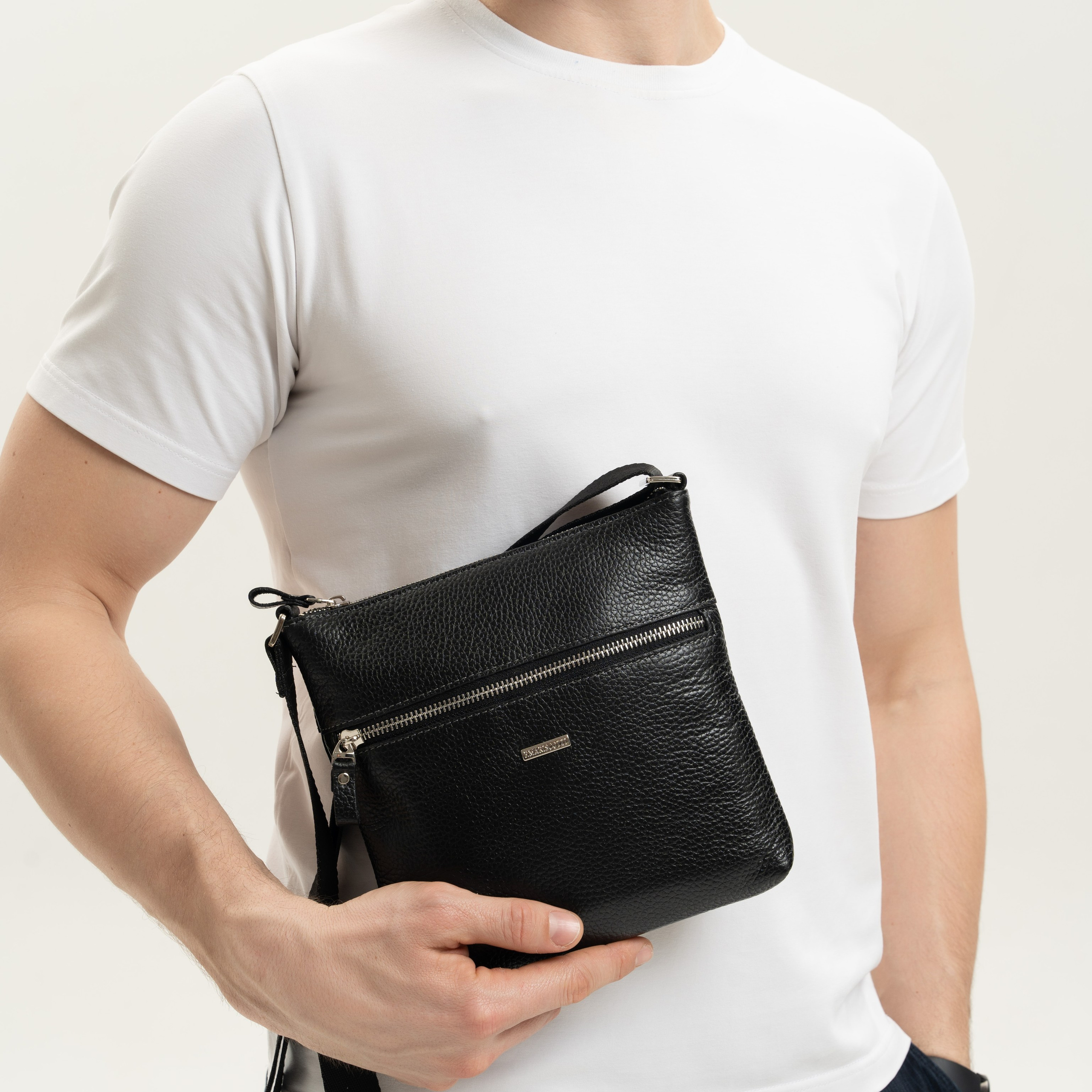 Сумки. Индивидуальные, предметные и сборные съемки в Санкт-Петербурге Okhman.studio