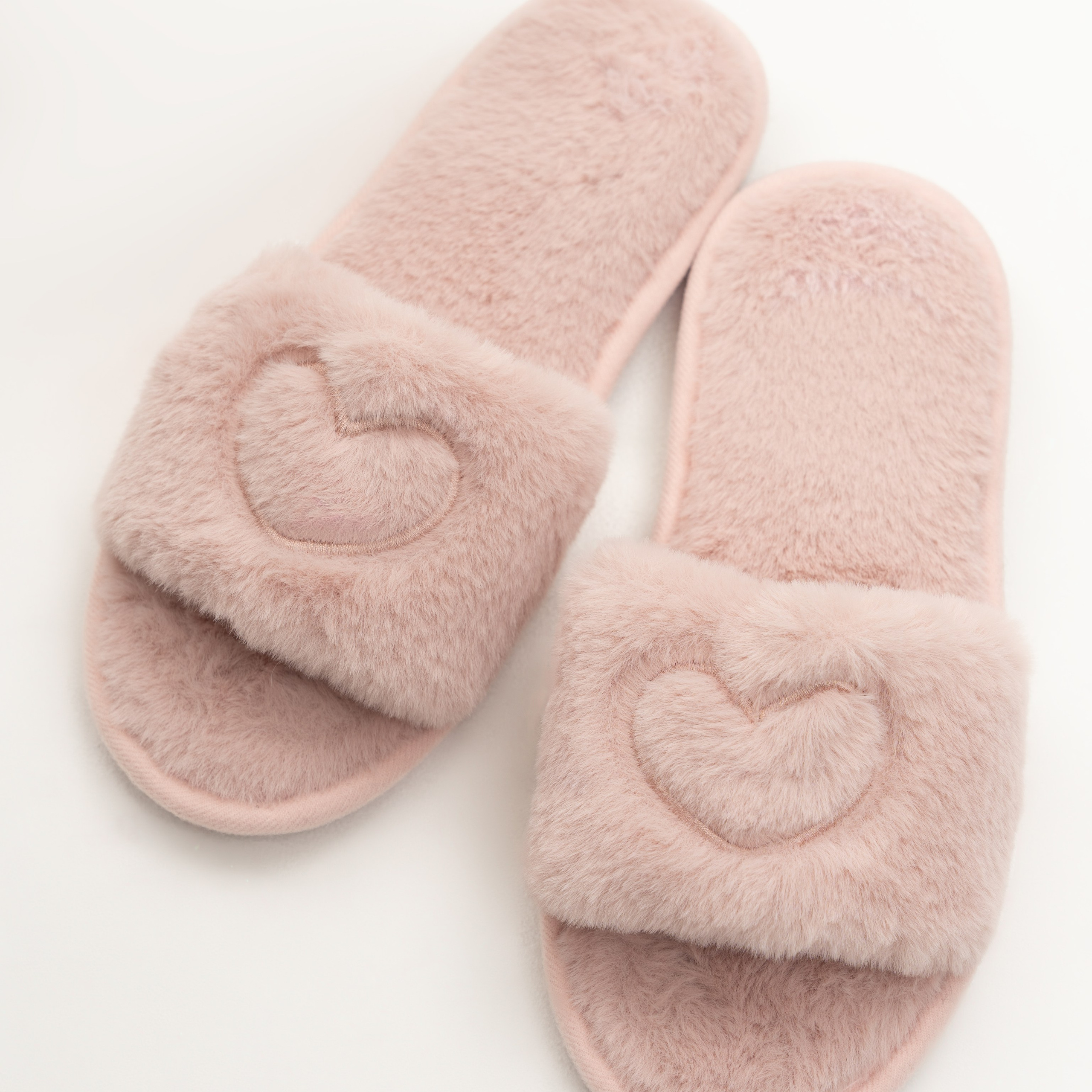 Обувь. Индивидуальные, предметные и сборные съемки в Санкт-Петербурге Okhman.studio