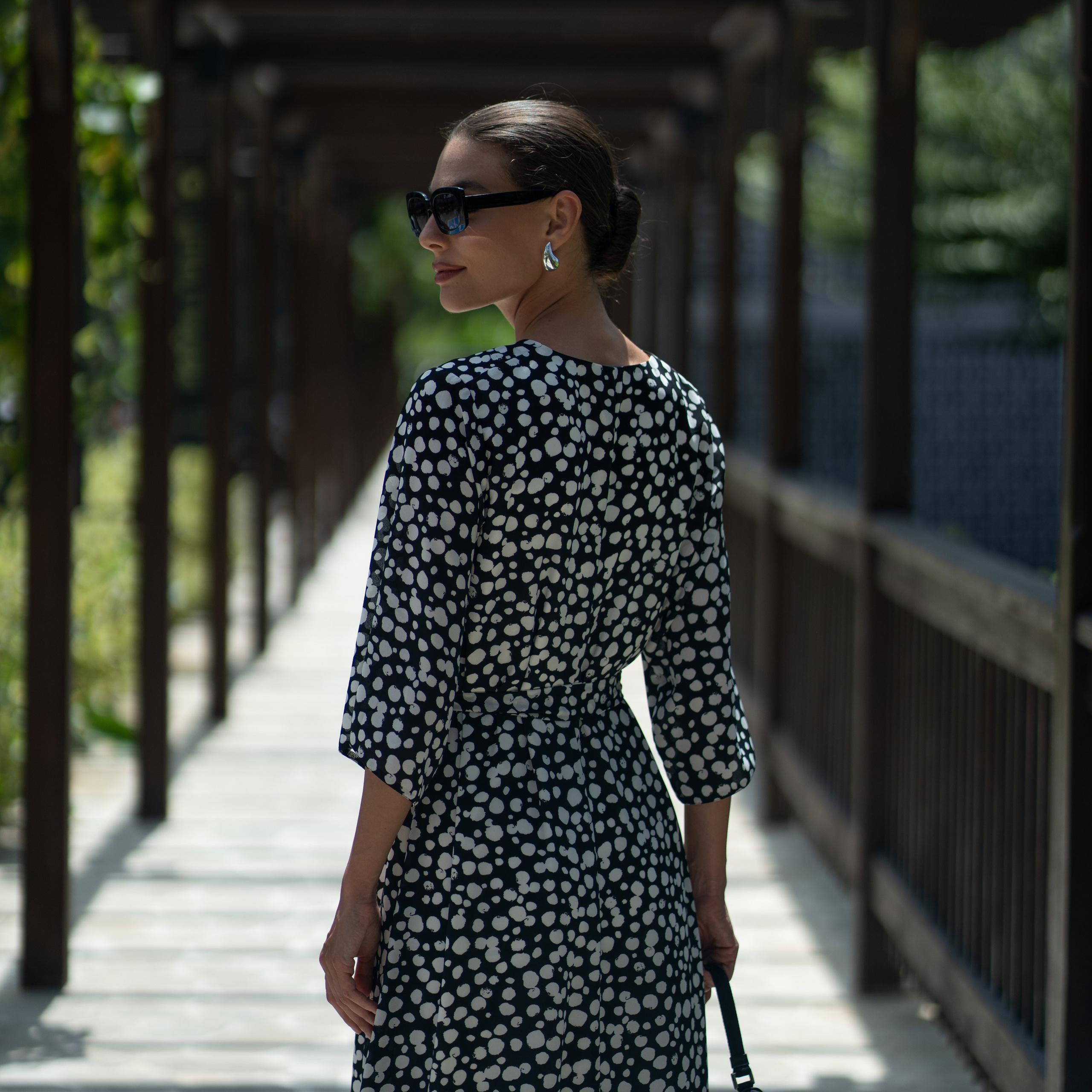 Съемка на улице. Индивидуальные, предметные и сборные съемки в Санкт-Петербурге Okhman.studio