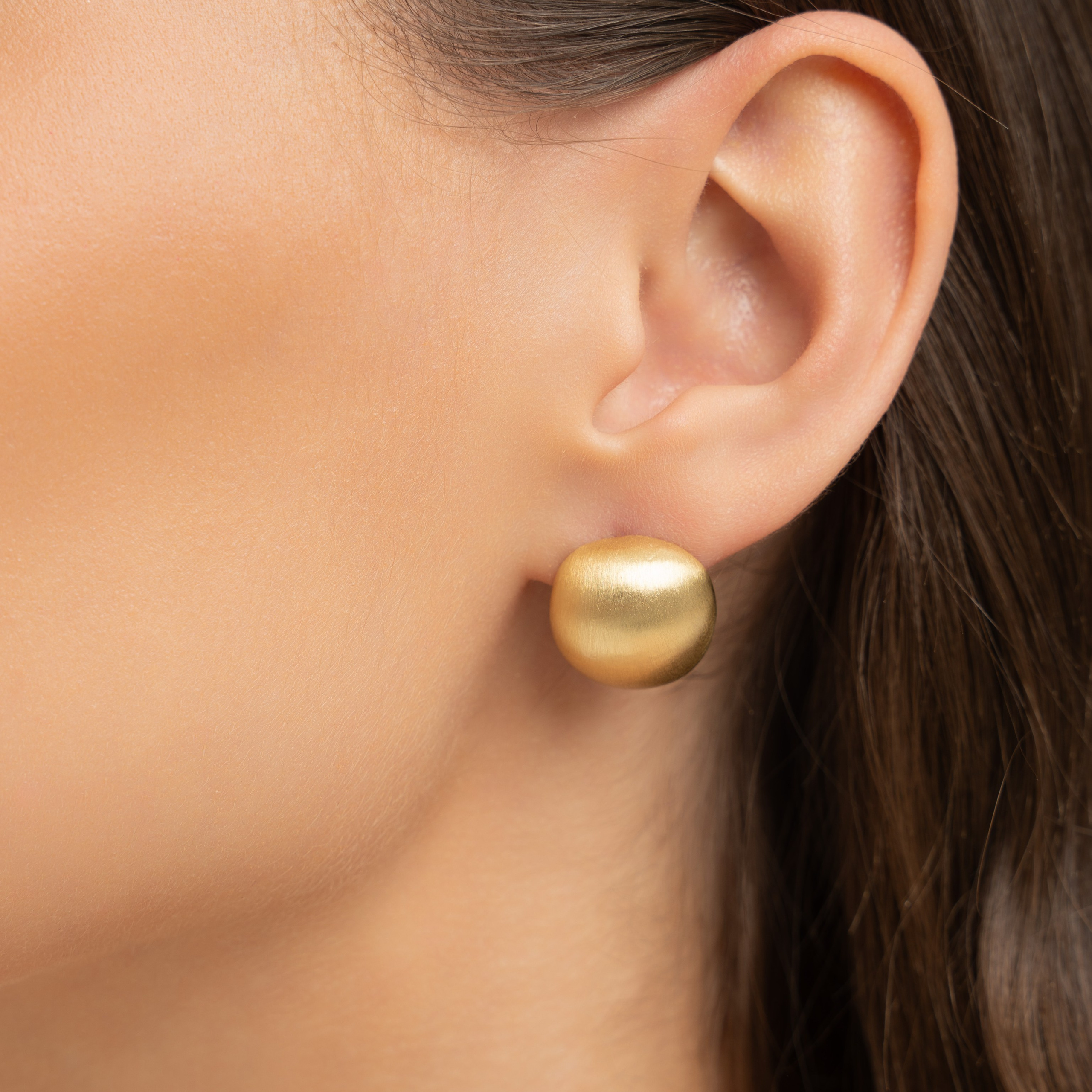 Украшения и аксессуары. Индивидуальные, предметные и сборные съемки в Санкт-Петербурге Okhman.studio