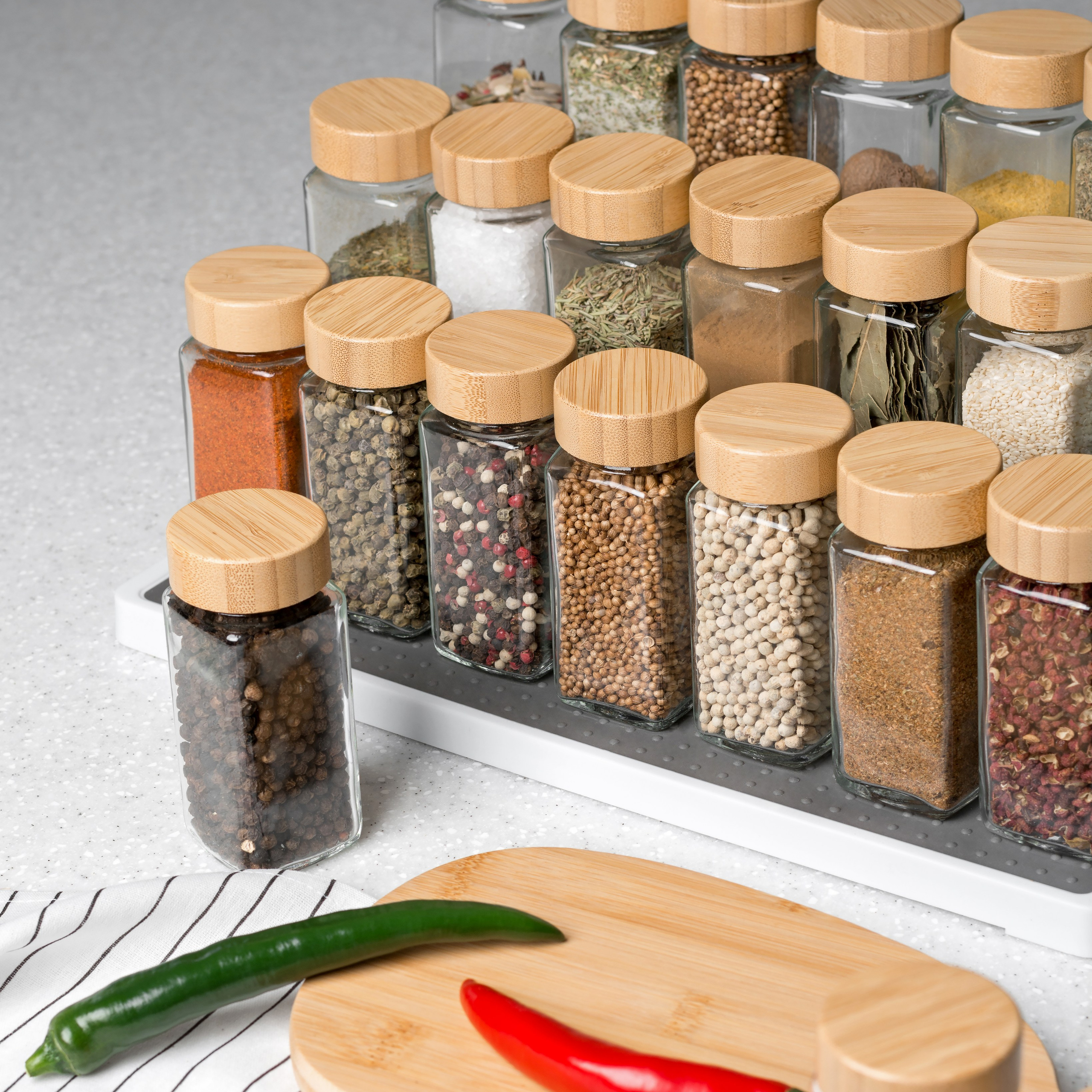 Предметная сьемка. Индивидуальные, предметные и сборные съемки в Санкт-Петербурге Okhman.studio