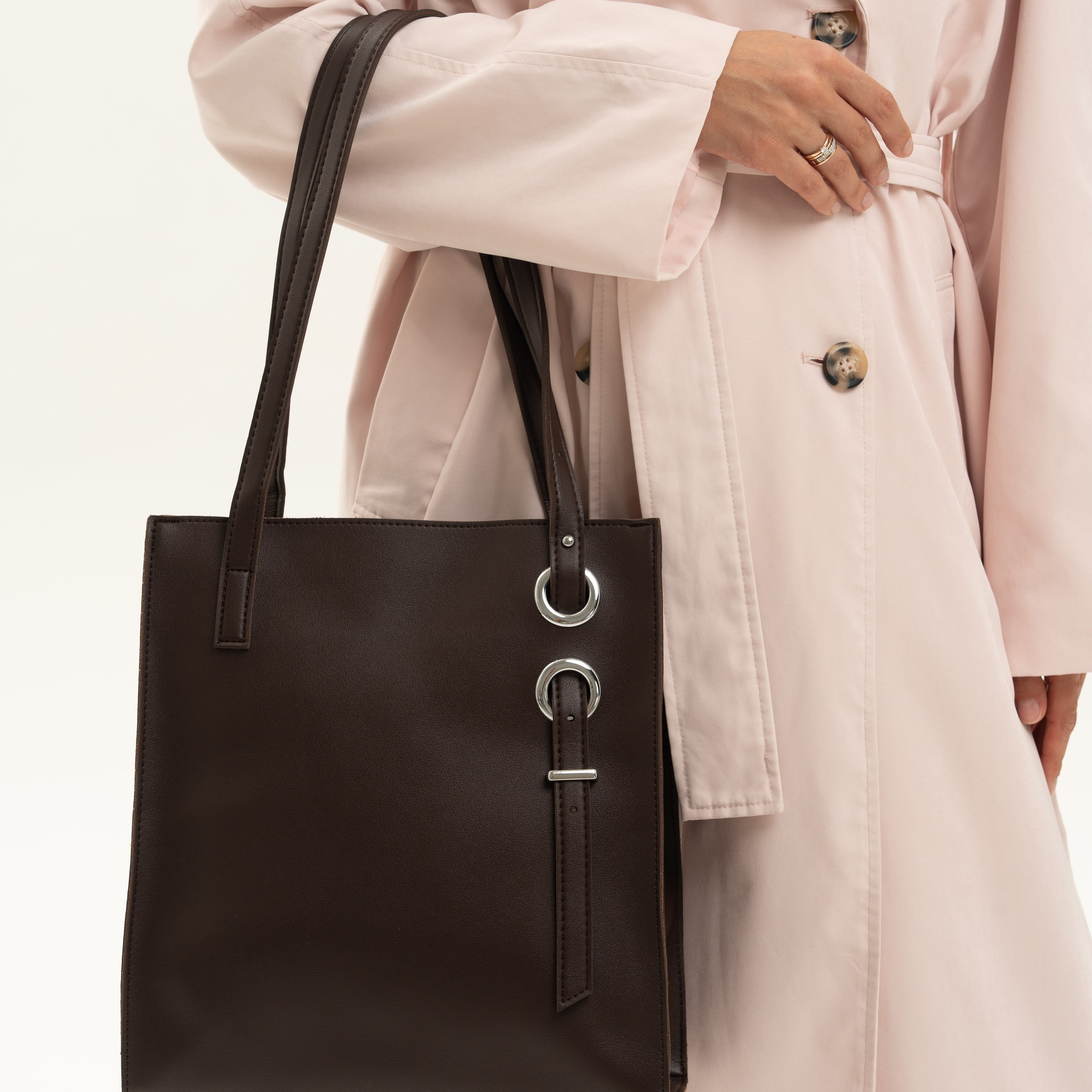 Сумки. Индивидуальные, предметные и сборные съемки в Санкт-Петербурге Okhman.studio