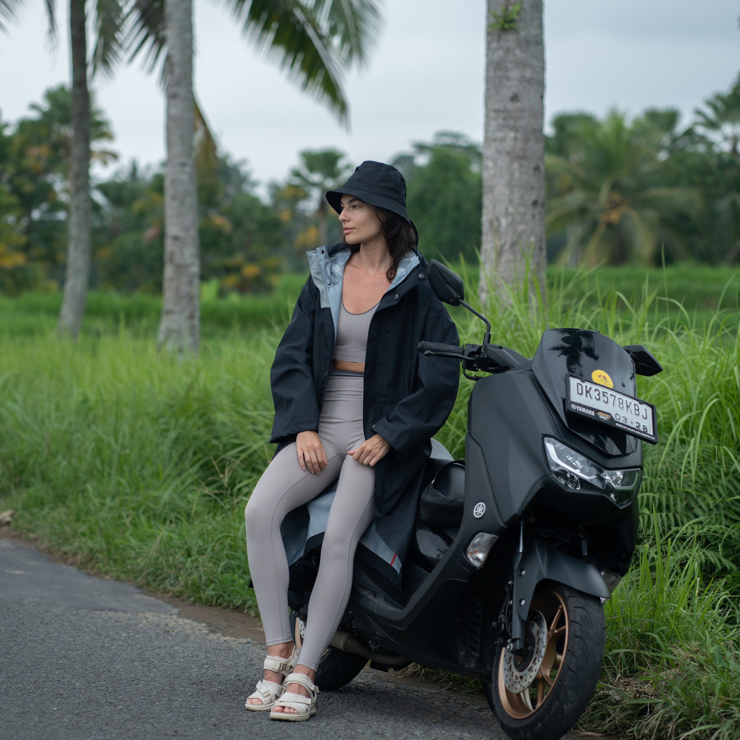 Съемка на улице. Индивидуальные, предметные и сборные съемки в Санкт-Петербурге Okhman.studio