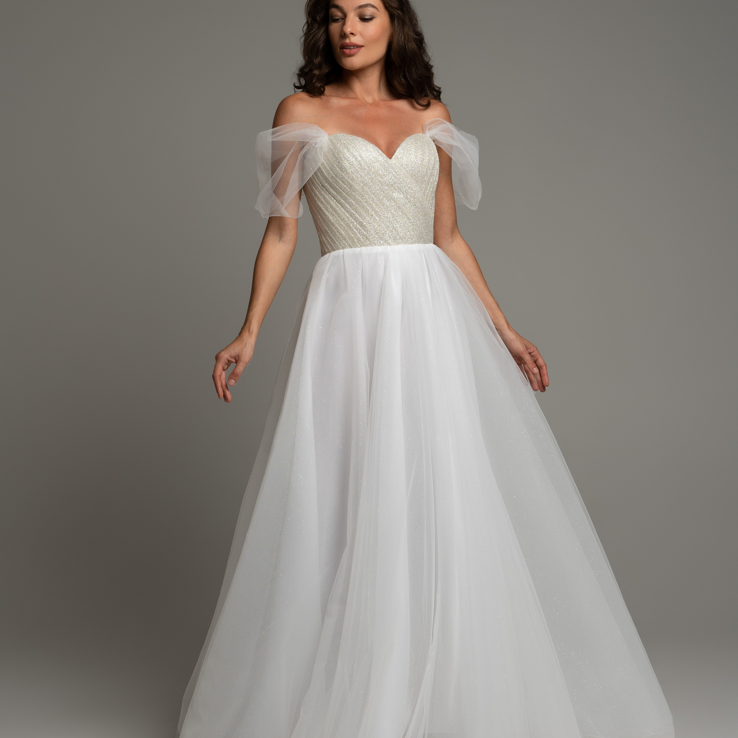 Одежда. Индивидуальные, предметные и сборные съемки в Санкт-Петербурге Okhman.studio