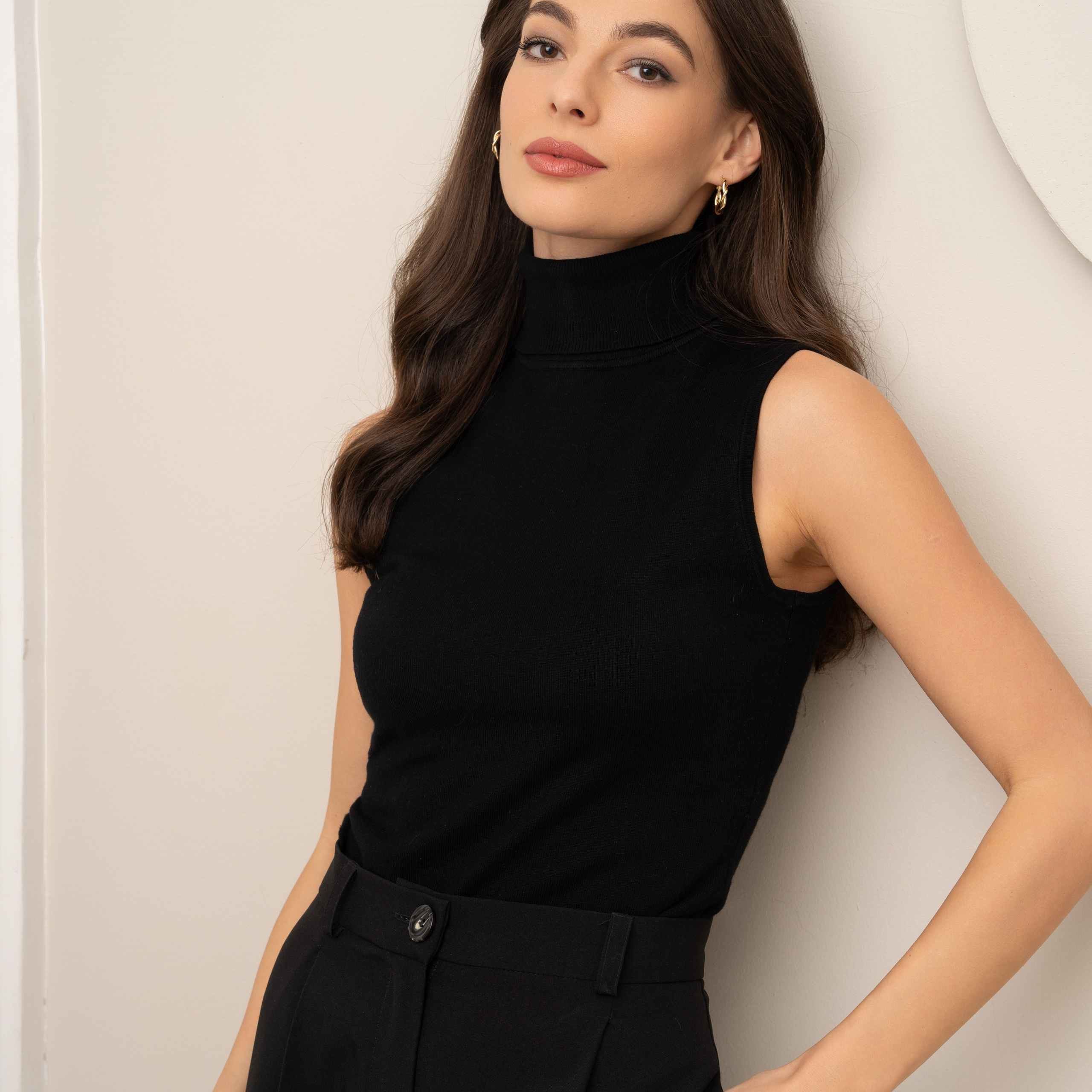 Базовый гардероб. Индивидуальные, предметные и сборные съемки в Санкт-Петербурге Okhman.studio