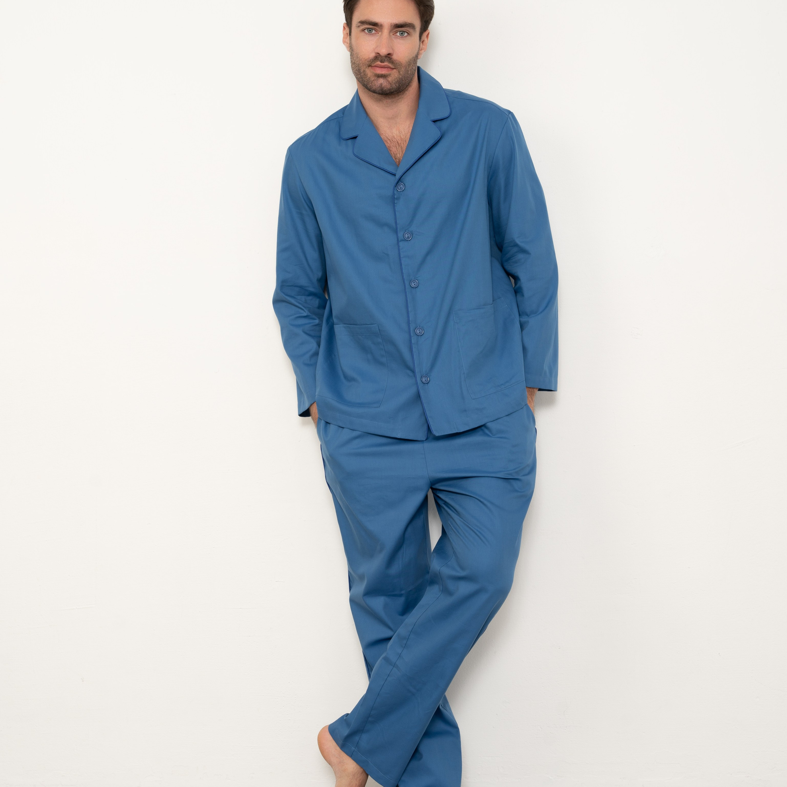 Одежда. Индивидуальные, предметные и сборные съемки в Санкт-Петербурге Okhman.studio