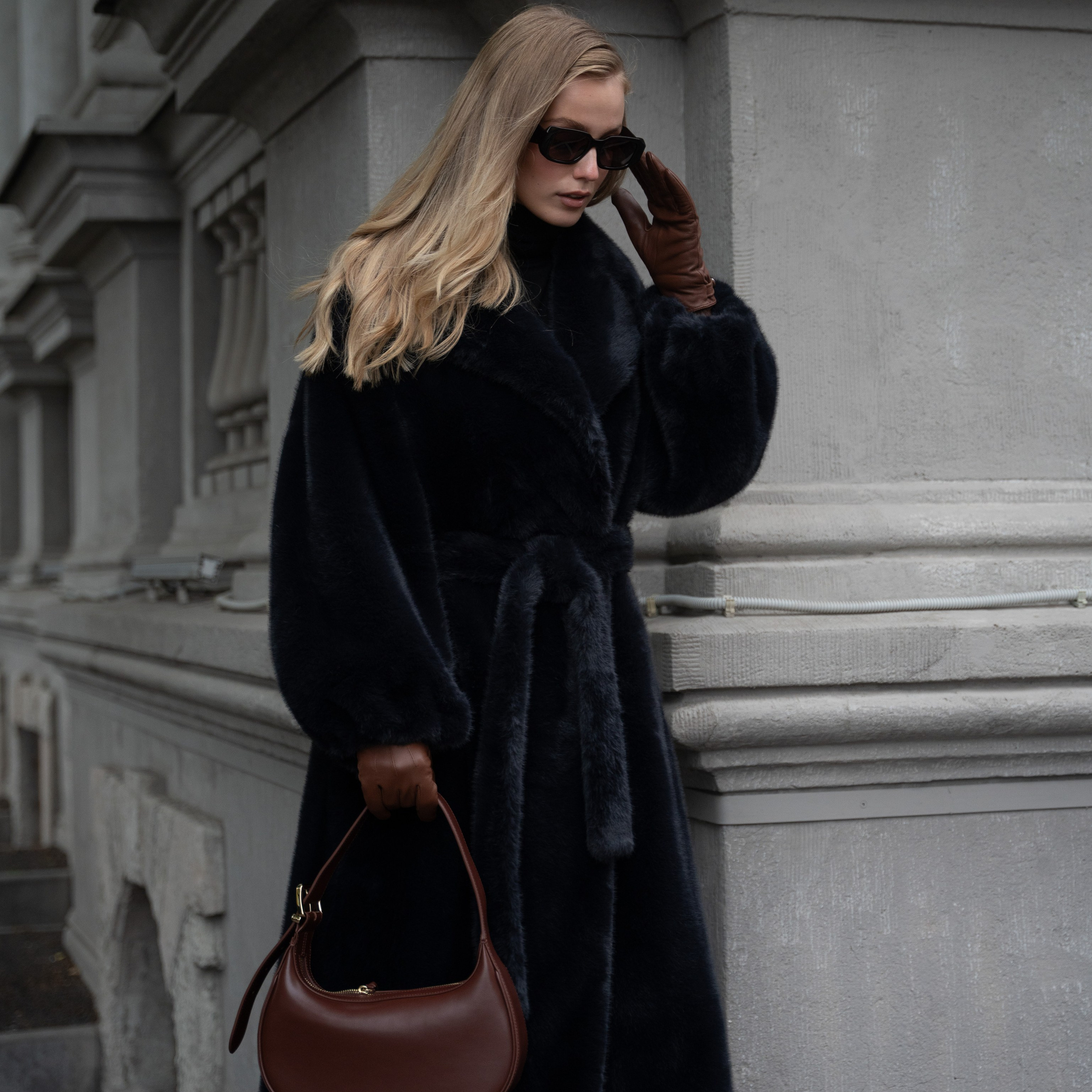 Съемка на улице. Индивидуальные, предметные и сборные съемки в Санкт-Петербурге Okhman.studio