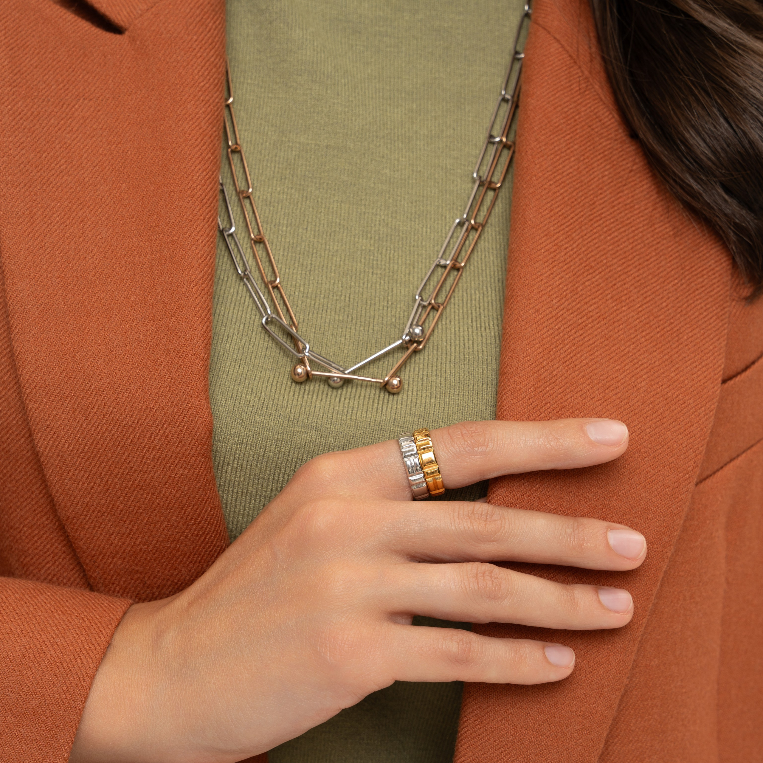 Индивидуальные съемки ювелирных украшений. Индивидуальные, предметные и сборные съемки в Санкт-Петербурге Okhman.studio