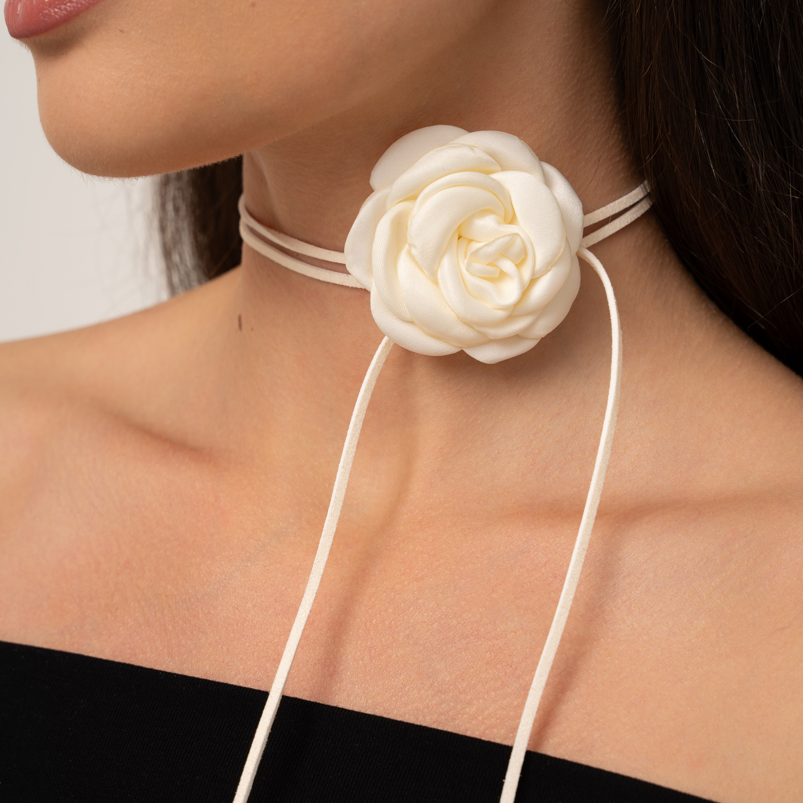 Украшения и аксессуары. Индивидуальные, предметные и сборные съемки в Санкт-Петербурге Okhman.studio