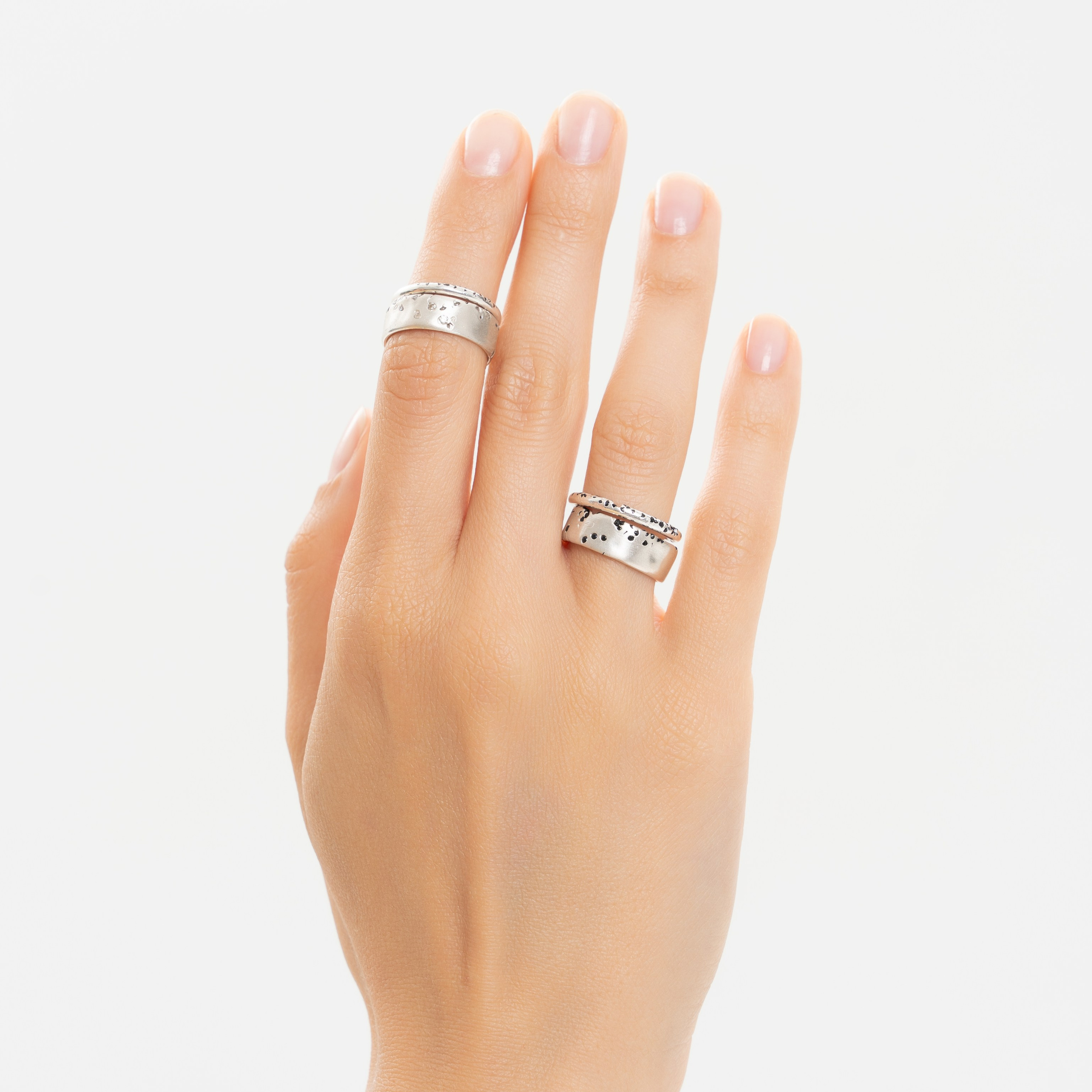 Индивидуальные съемки ювелирных украшений. Индивидуальные, предметные и сборные съемки в Санкт-Петербурге Okhman.studio