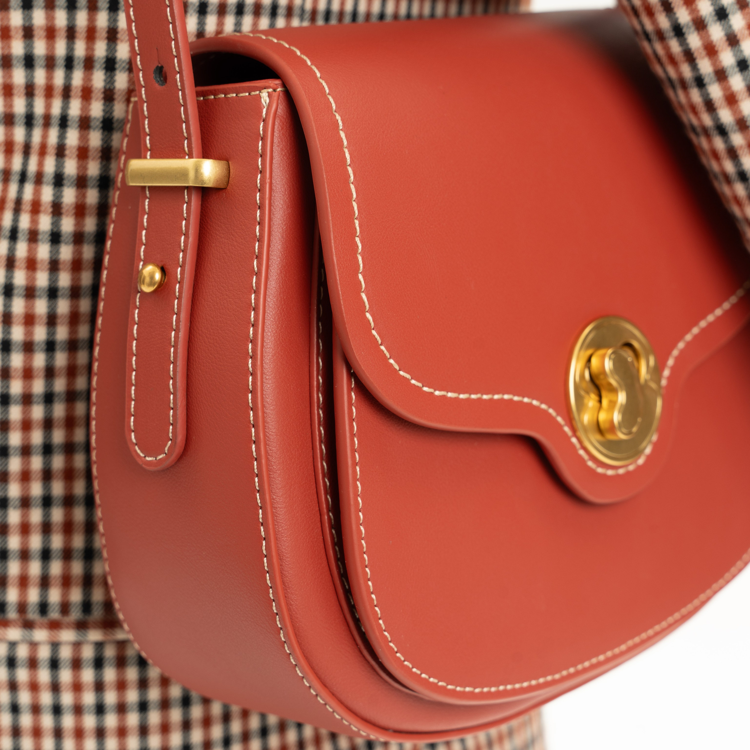 Сумки. Индивидуальные, предметные и сборные съемки в Санкт-Петербурге Okhman.studio