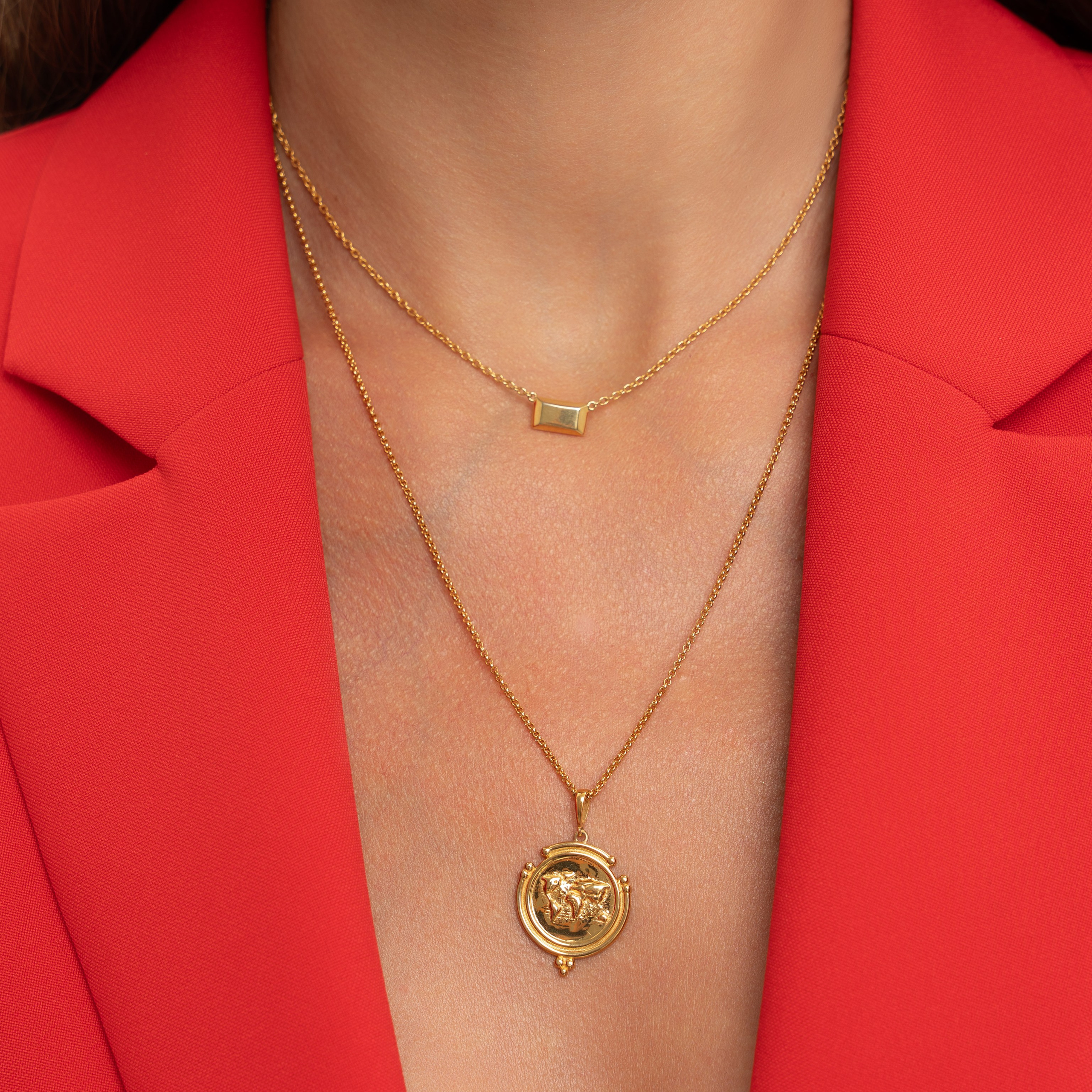 Индивидуальные съемки ювелирных украшений. Индивидуальные, предметные и сборные съемки в Санкт-Петербурге Okhman.studio