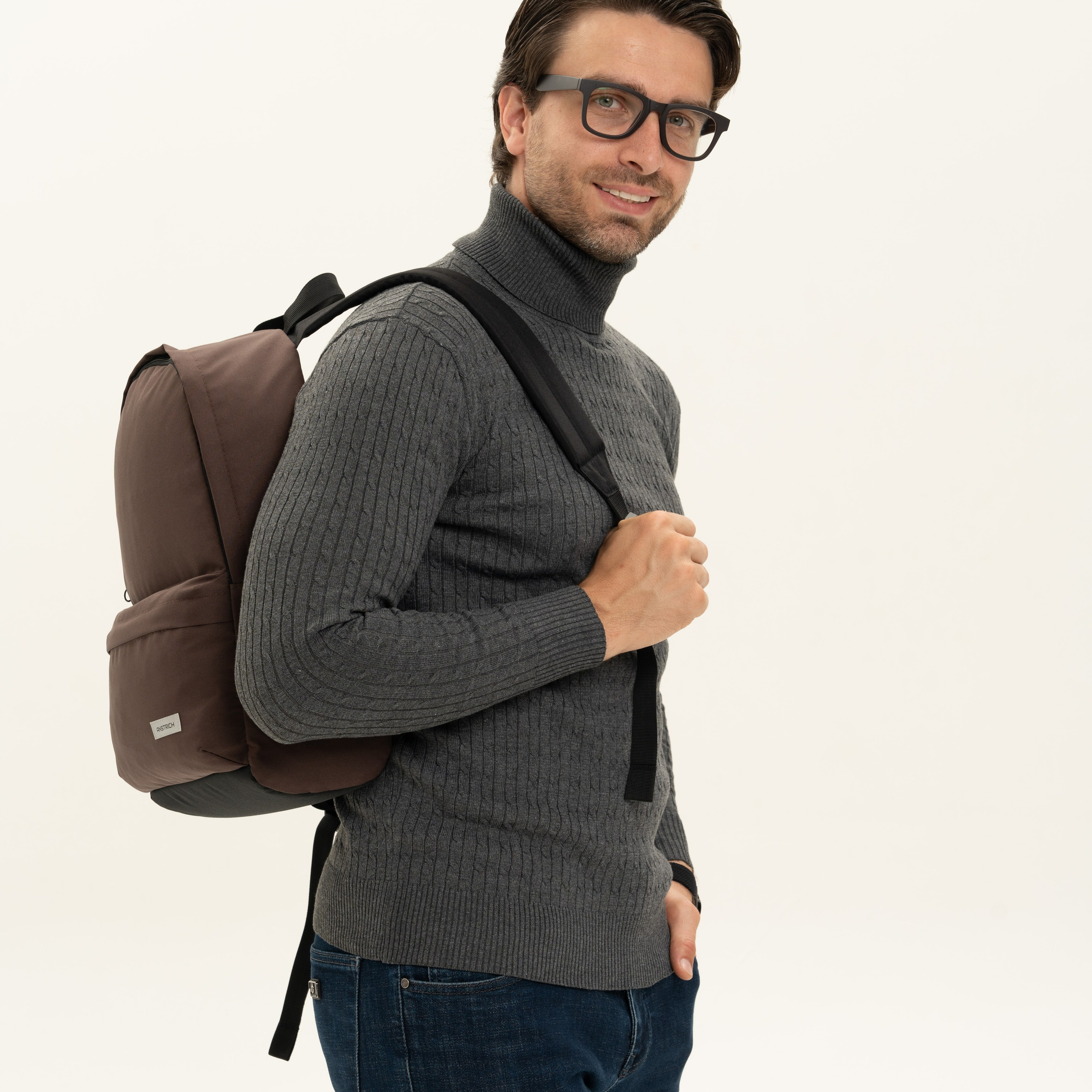 Сумки. Индивидуальные, предметные и сборные съемки в Санкт-Петербурге Okhman.studio