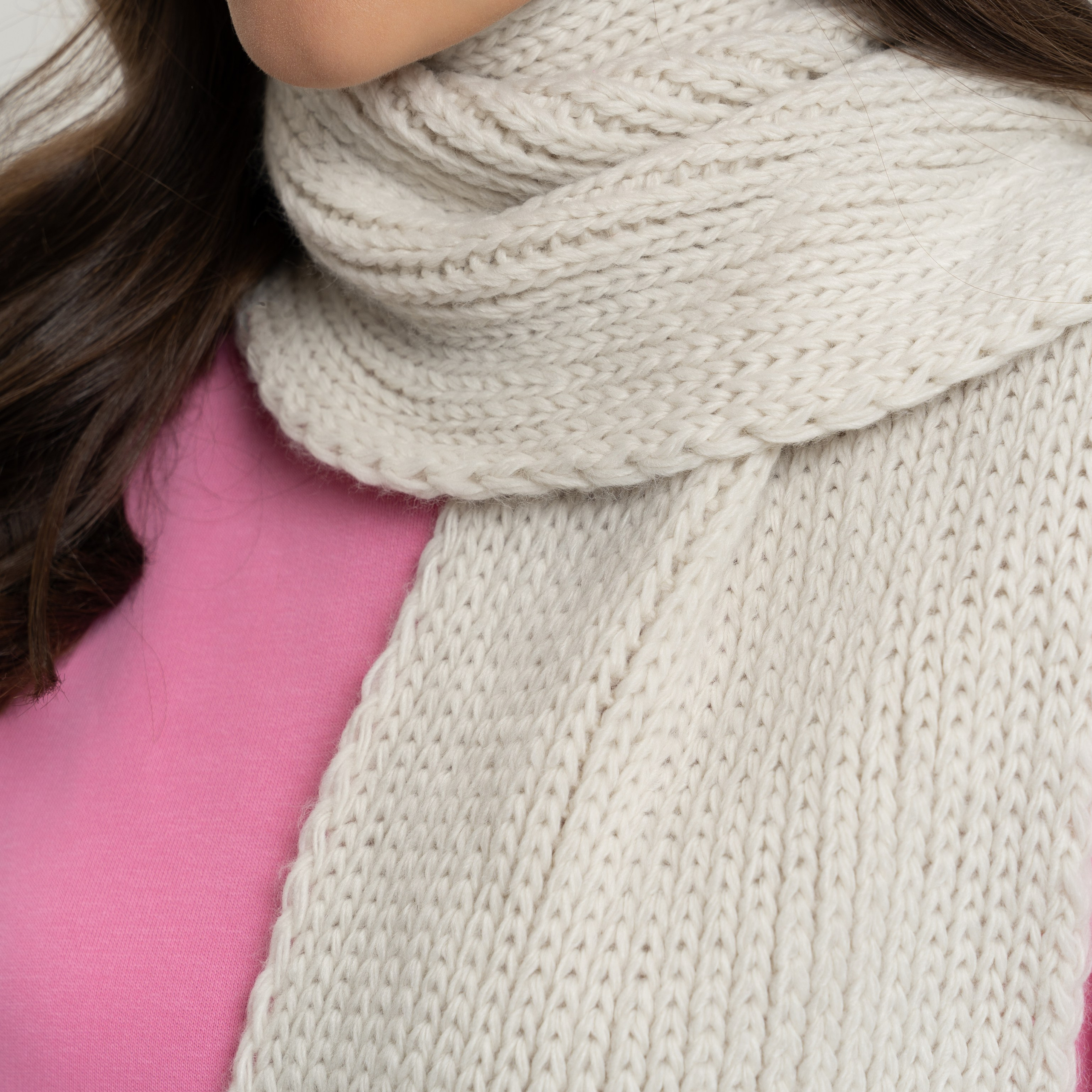 Украшения и аксессуары. Индивидуальные, предметные и сборные съемки в Санкт-Петербурге Okhman.studio