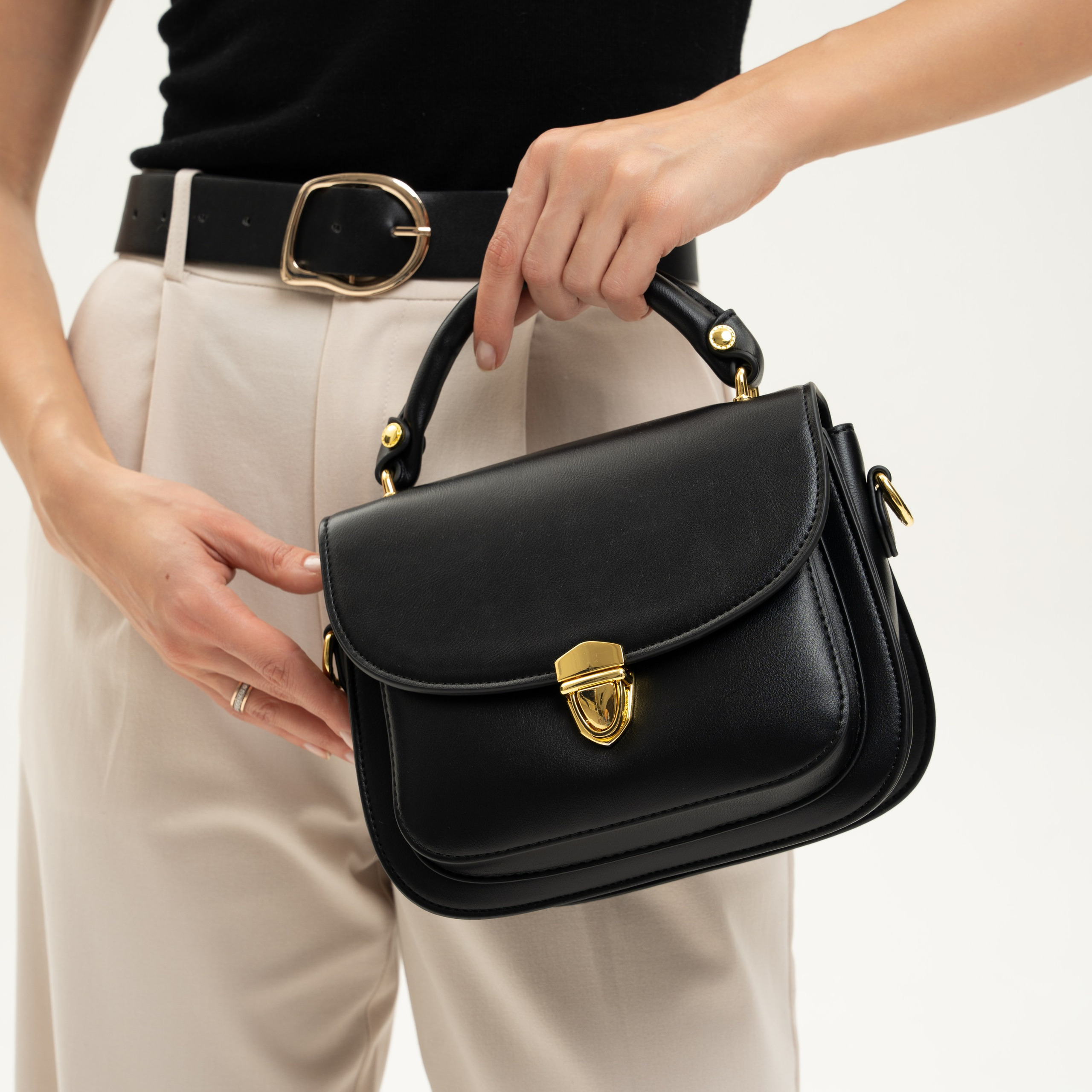 Сумки. Индивидуальные, предметные и сборные съемки в Санкт-Петербурге Okhman.studio