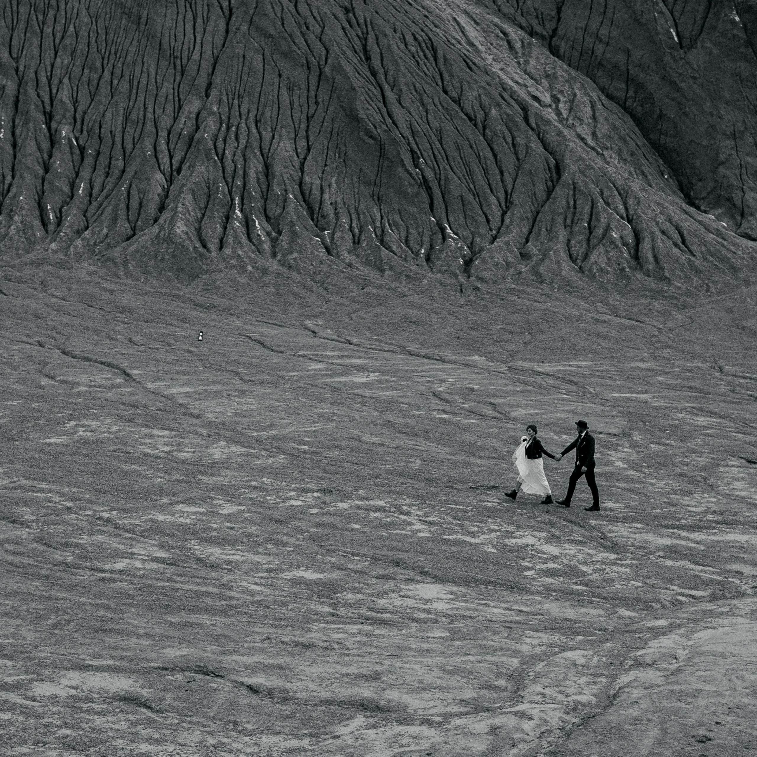 Карьер. Леша и Ксюша. Любовь.