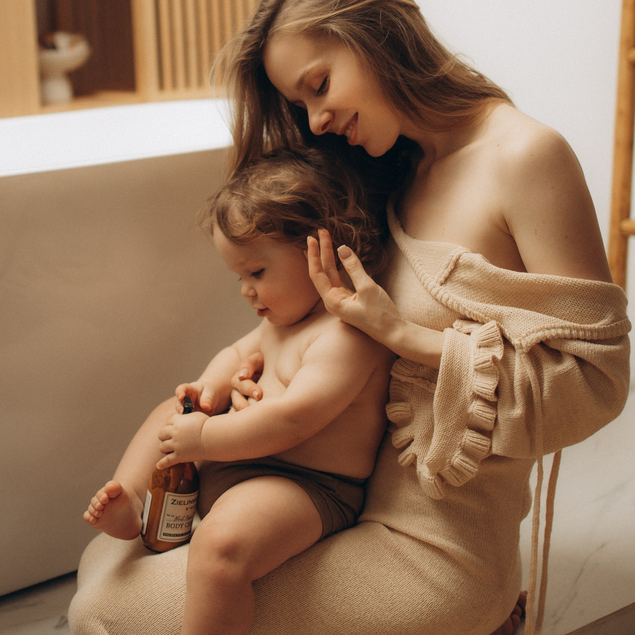 Алена, Вова, Святик