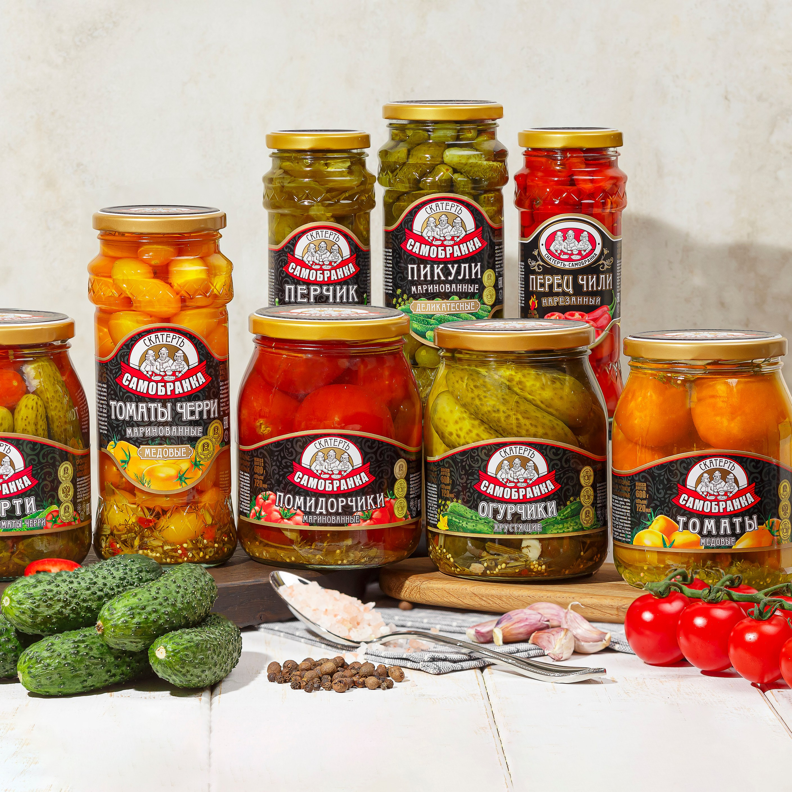 Соленья компании «Скатерть-самобранка»