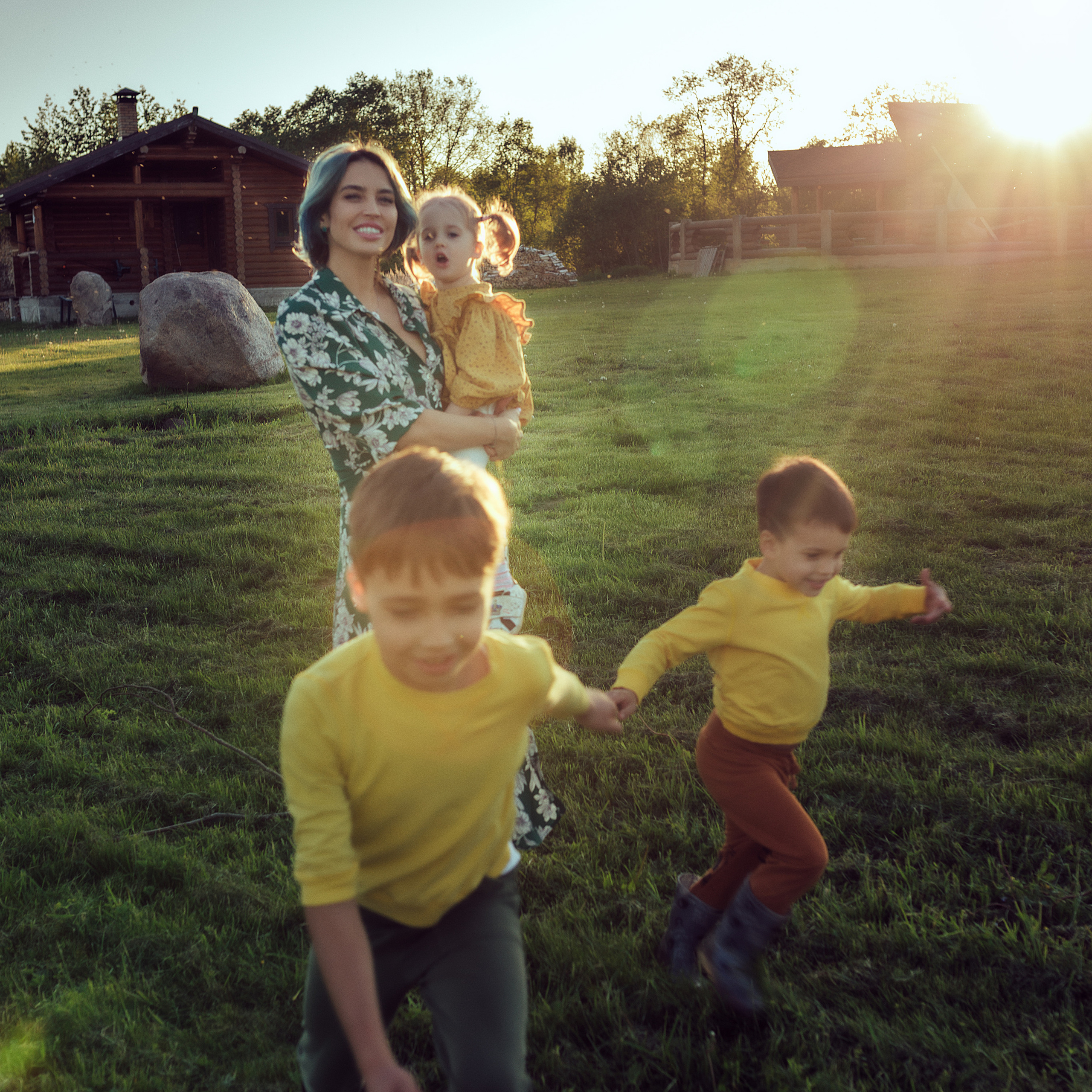 Алина с детками