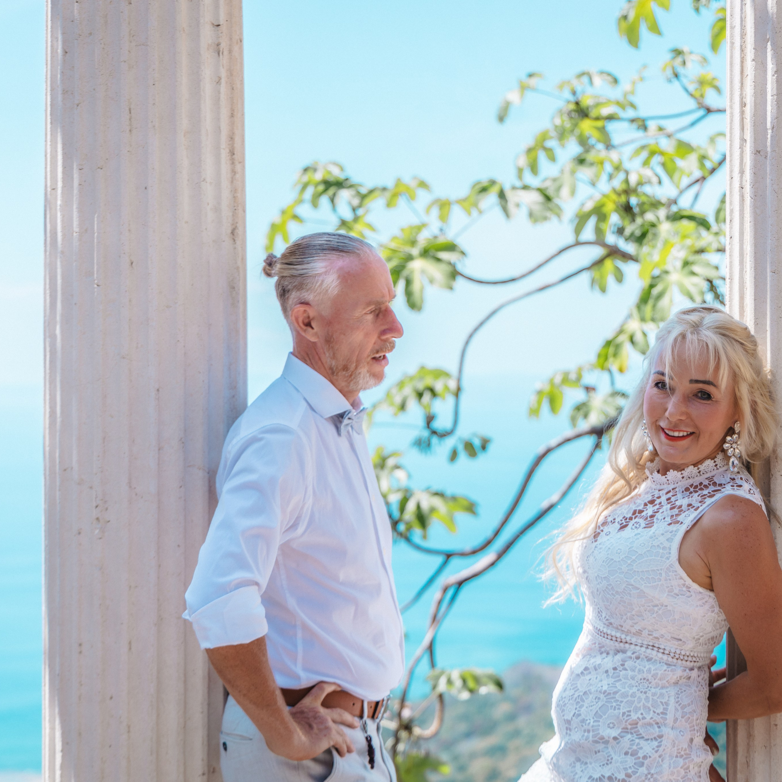 Wedding day. Family, portrait, content photo in Costa Rica Evgeniya Besprozvannykh