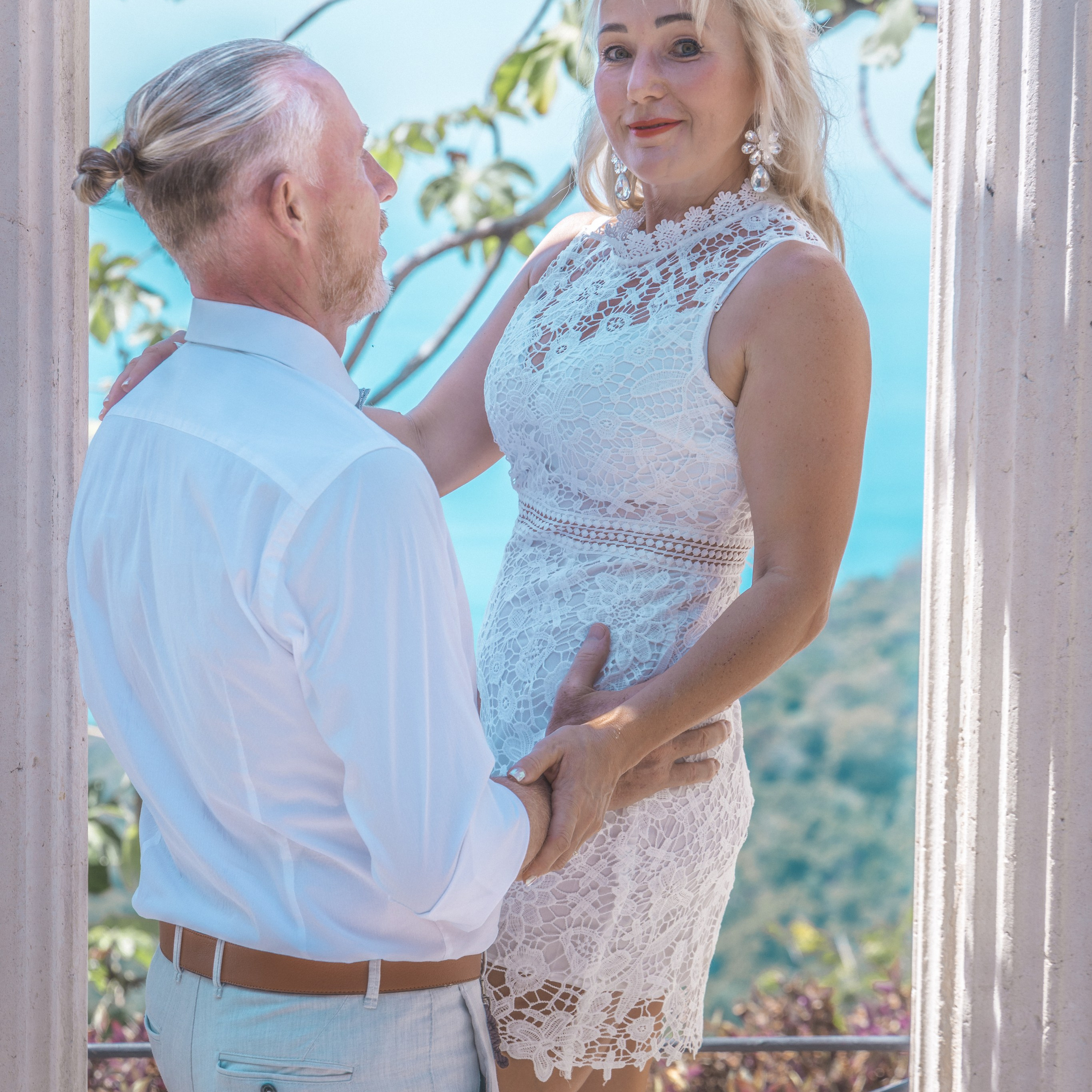 Wedding day. Family, portrait, content photo in Costa Rica Evgeniya Besprozvannykh
