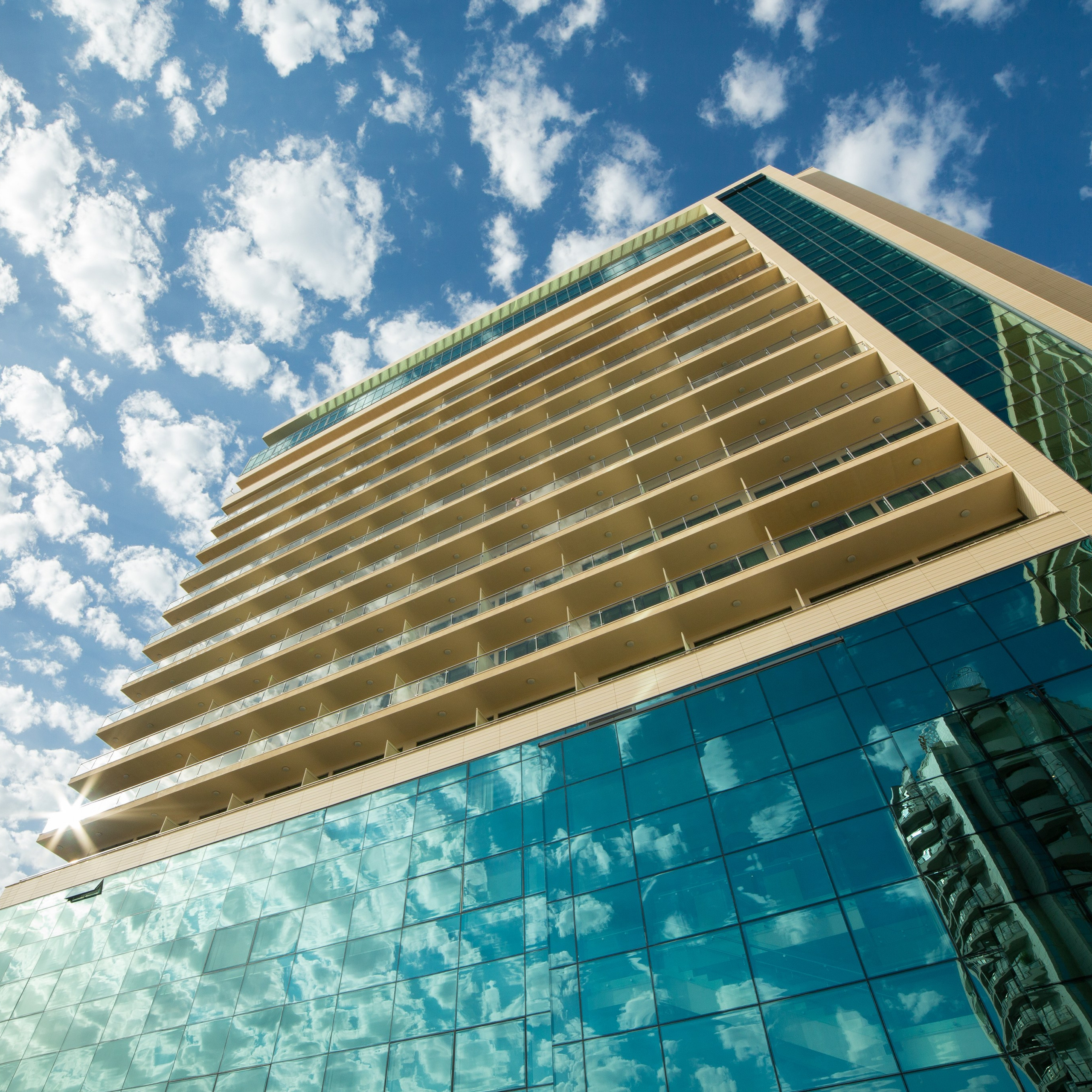 Фотосъемка недвижимости в Сочи — профессиональные фото, которые продают. Профессиональная фотосъемка в Сочи: репортаж, предметная, ювелирная фотосъемка, недвижимость, фуд-фотография. Фотограф Александр Афанасьев