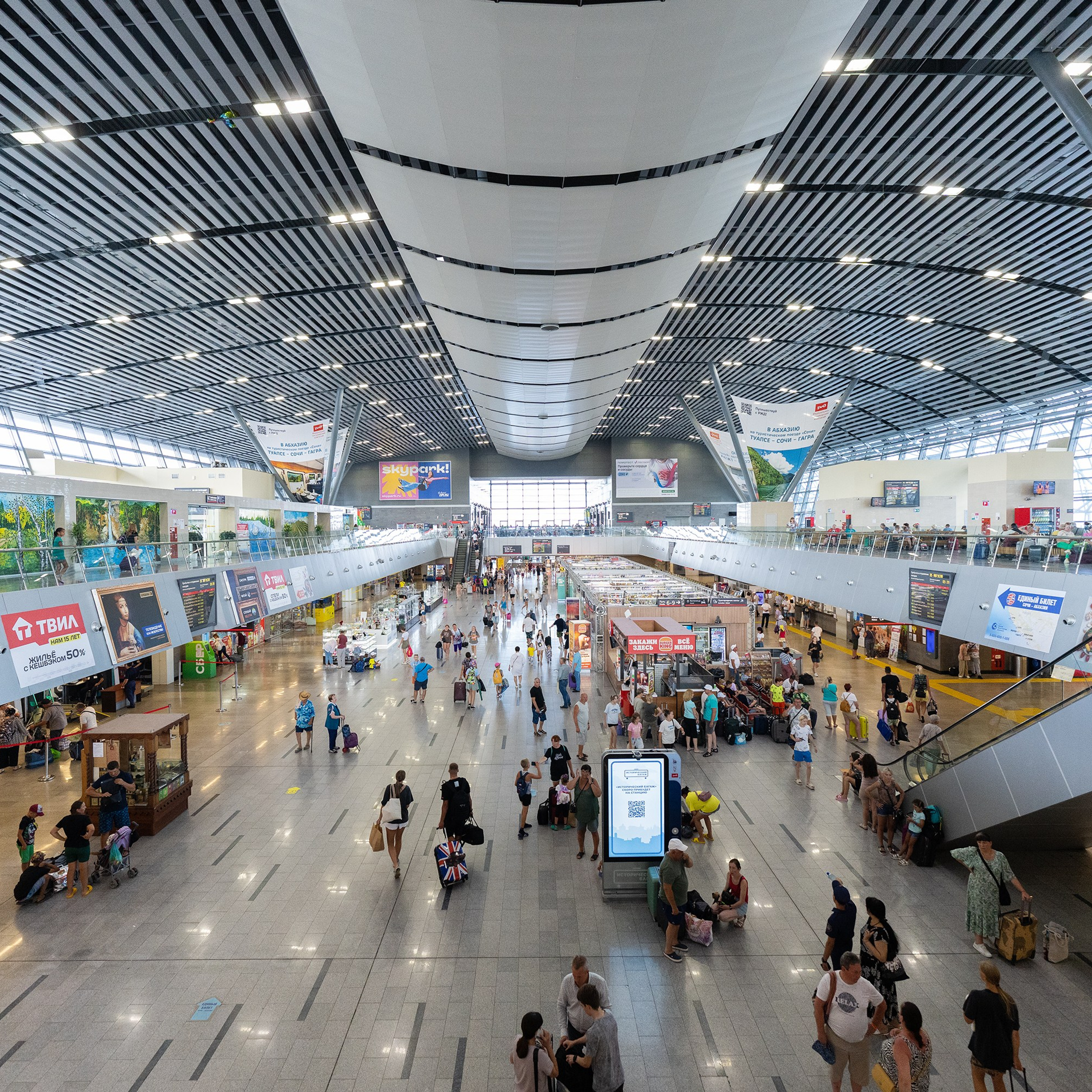 Фотосъемка недвижимости в Сочи — профессиональные фото, которые продают. Профессиональная фотосъемка в Сочи: репортаж, предметная, ювелирная фотосъемка, недвижимость, фуд-фотография. Фотограф Александр Афанасьев