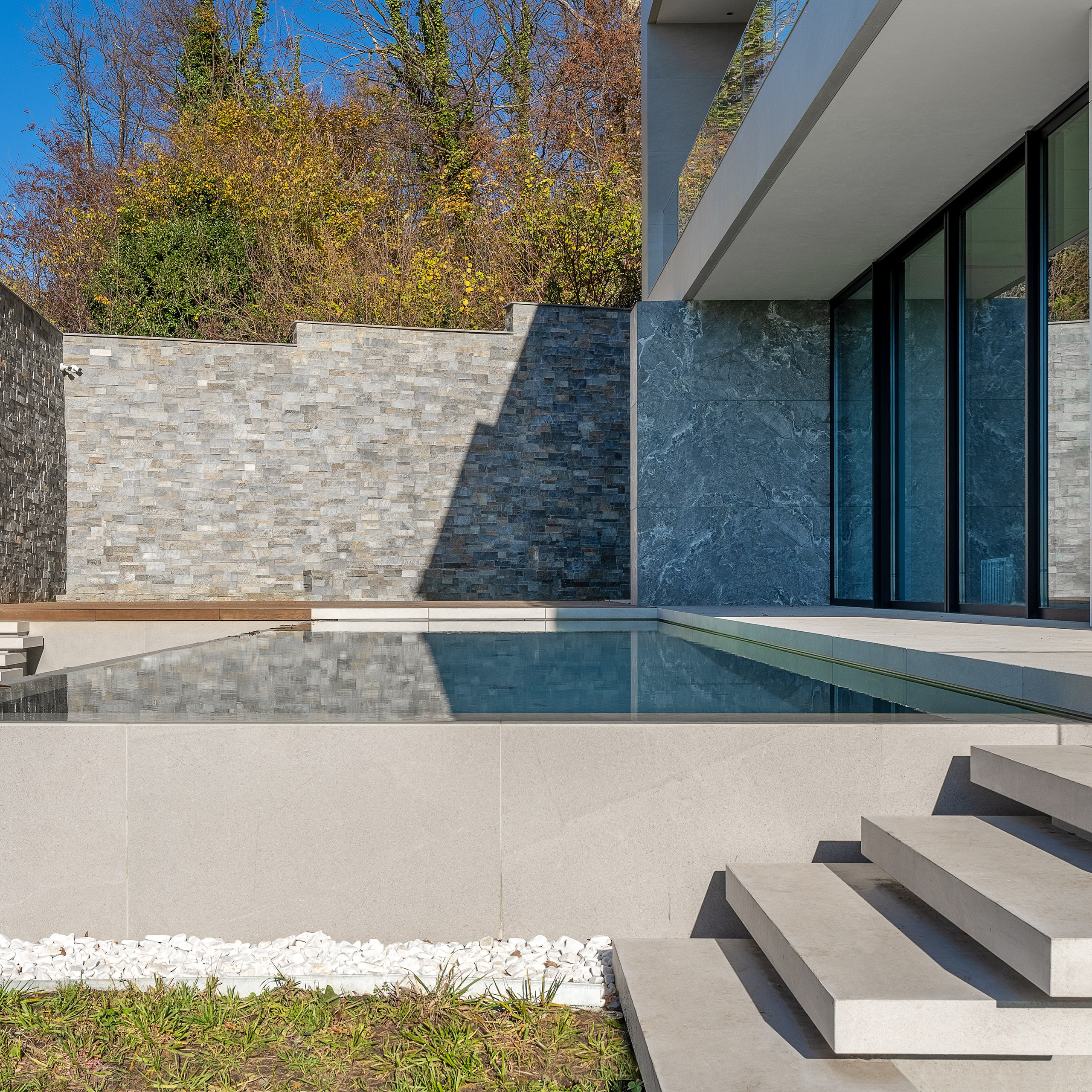 Фотосъемка недвижимости в Сочи — профессиональные фото, которые продают. Профессиональная фотосъемка в Сочи: репортаж, предметная, ювелирная фотосъемка, недвижимость, фуд-фотография. Фотограф Александр Афанасьев