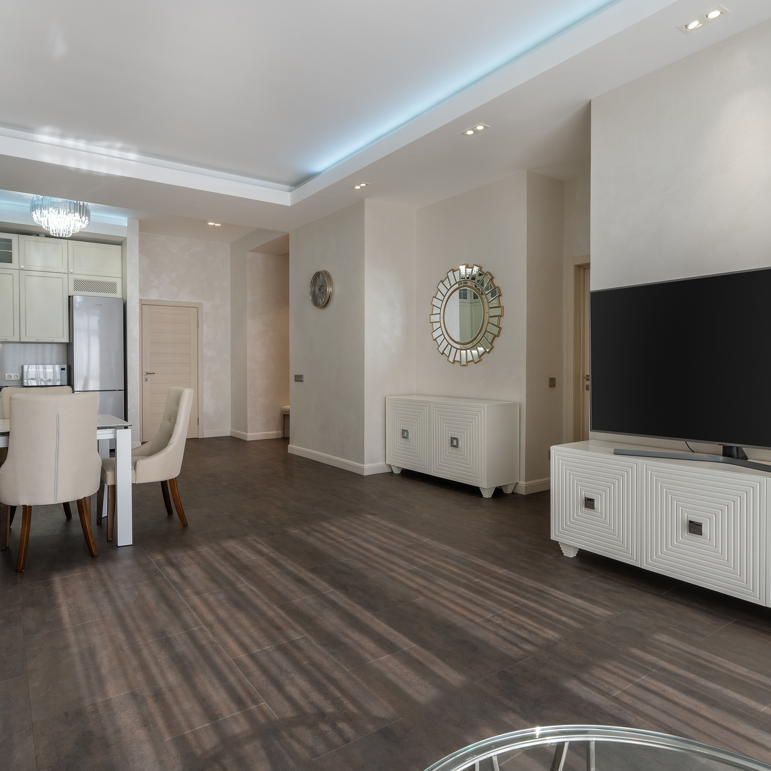 Фотосъемка недвижимости в Сочи — профессиональные фото, которые продают. Профессиональная фотосъемка в Сочи: репортаж, предметная, ювелирная фотосъемка, недвижимость, фуд-фотография. Фотограф Александр Афанасьев