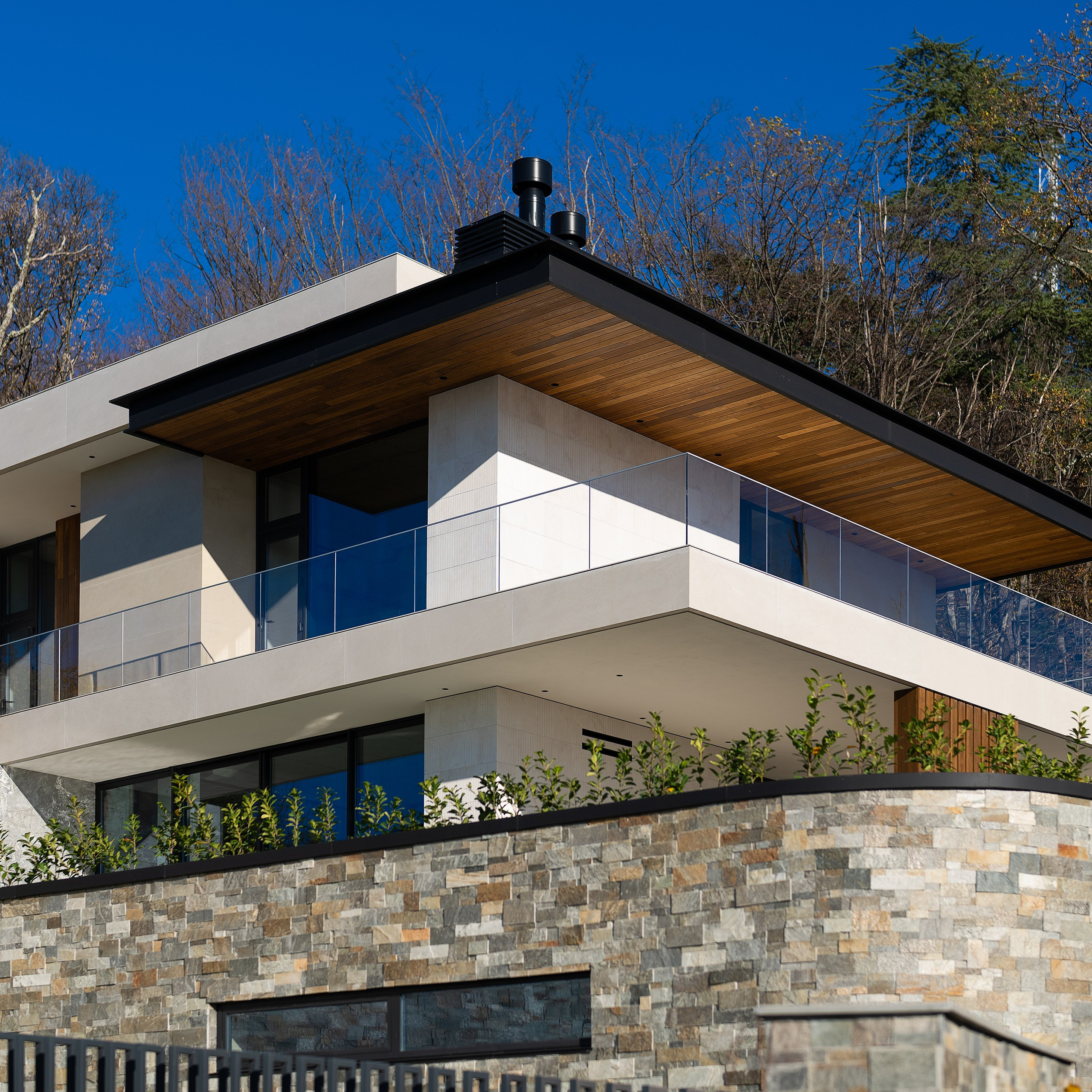 Фотосъемка недвижимости в Сочи — профессиональные фото, которые продают. Профессиональная фотосъемка в Сочи: репортаж, предметная, ювелирная фотосъемка, недвижимость, фуд-фотография. Фотограф Александр Афанасьев