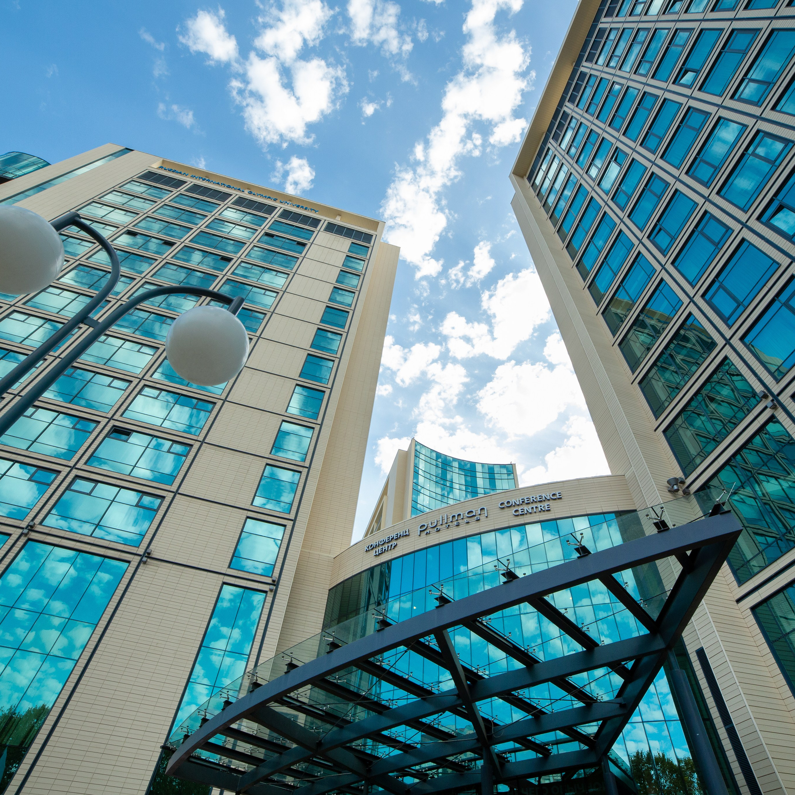 Фотосъемка недвижимости в Сочи — профессиональные фото, которые продают. Профессиональная фотосъемка в Сочи: репортаж, предметная, ювелирная фотосъемка, недвижимость, фуд-фотография. Фотограф Александр Афанасьев