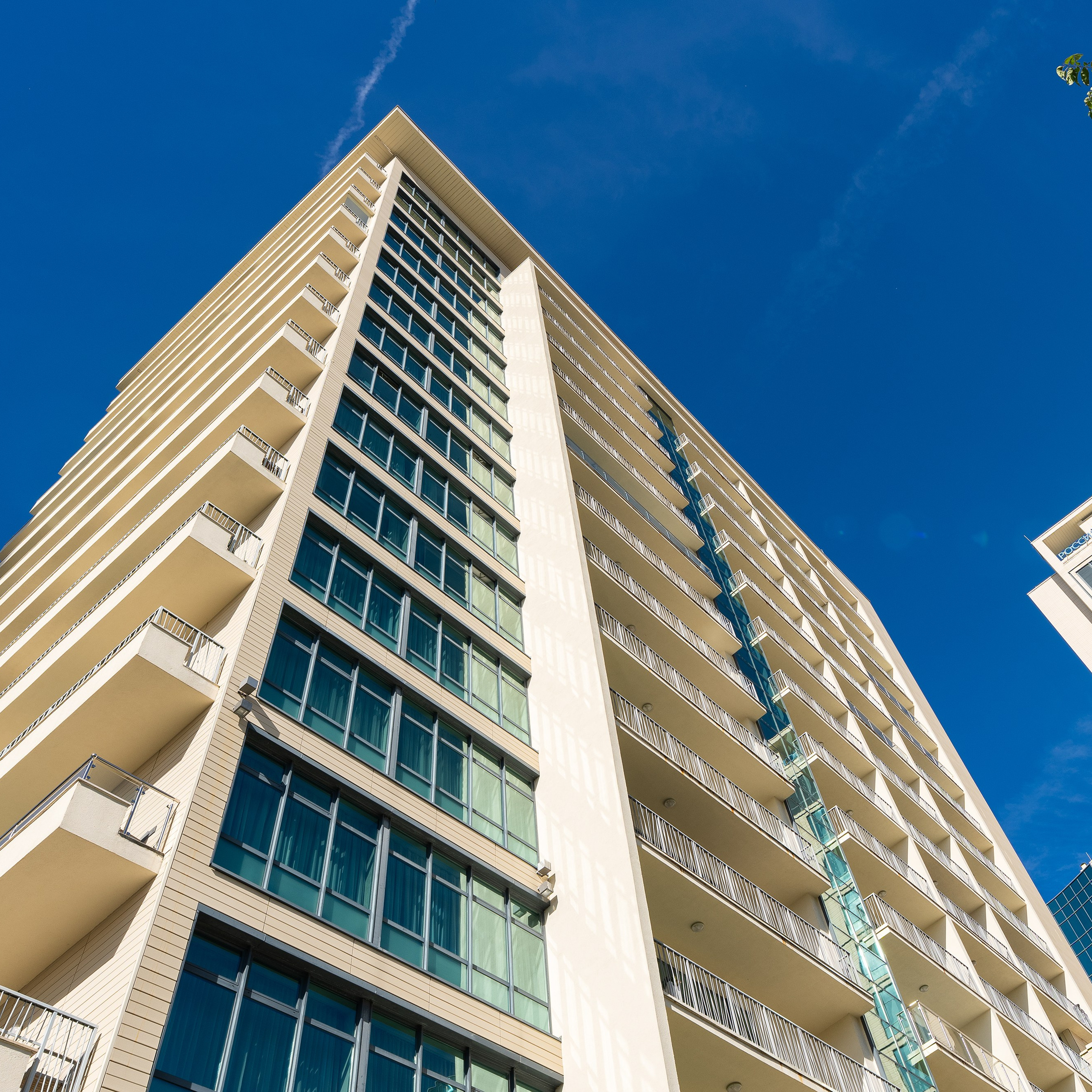 Фотосъемка недвижимости в Сочи — профессиональные фото, которые продают. Профессиональная фотосъемка в Сочи: репортаж, предметная, ювелирная фотосъемка, недвижимость, фуд-фотография. Фотограф Александр Афанасьев