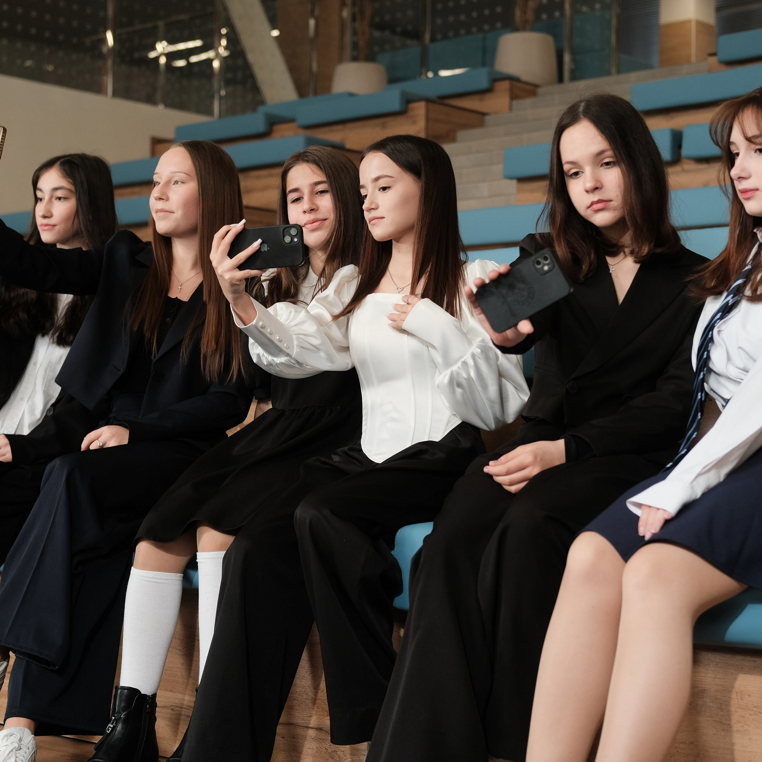 Выпускники