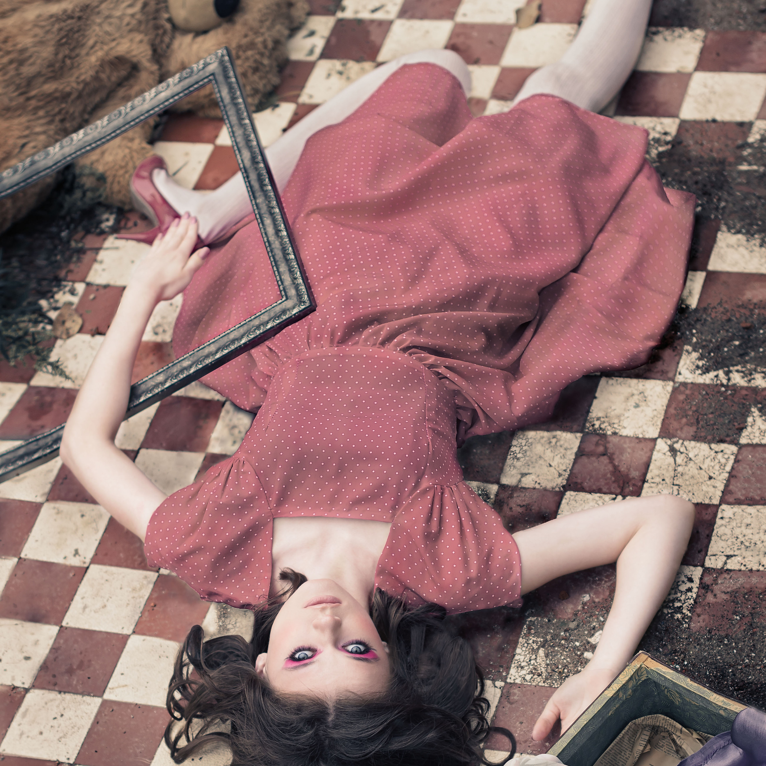 Брошенная кукла