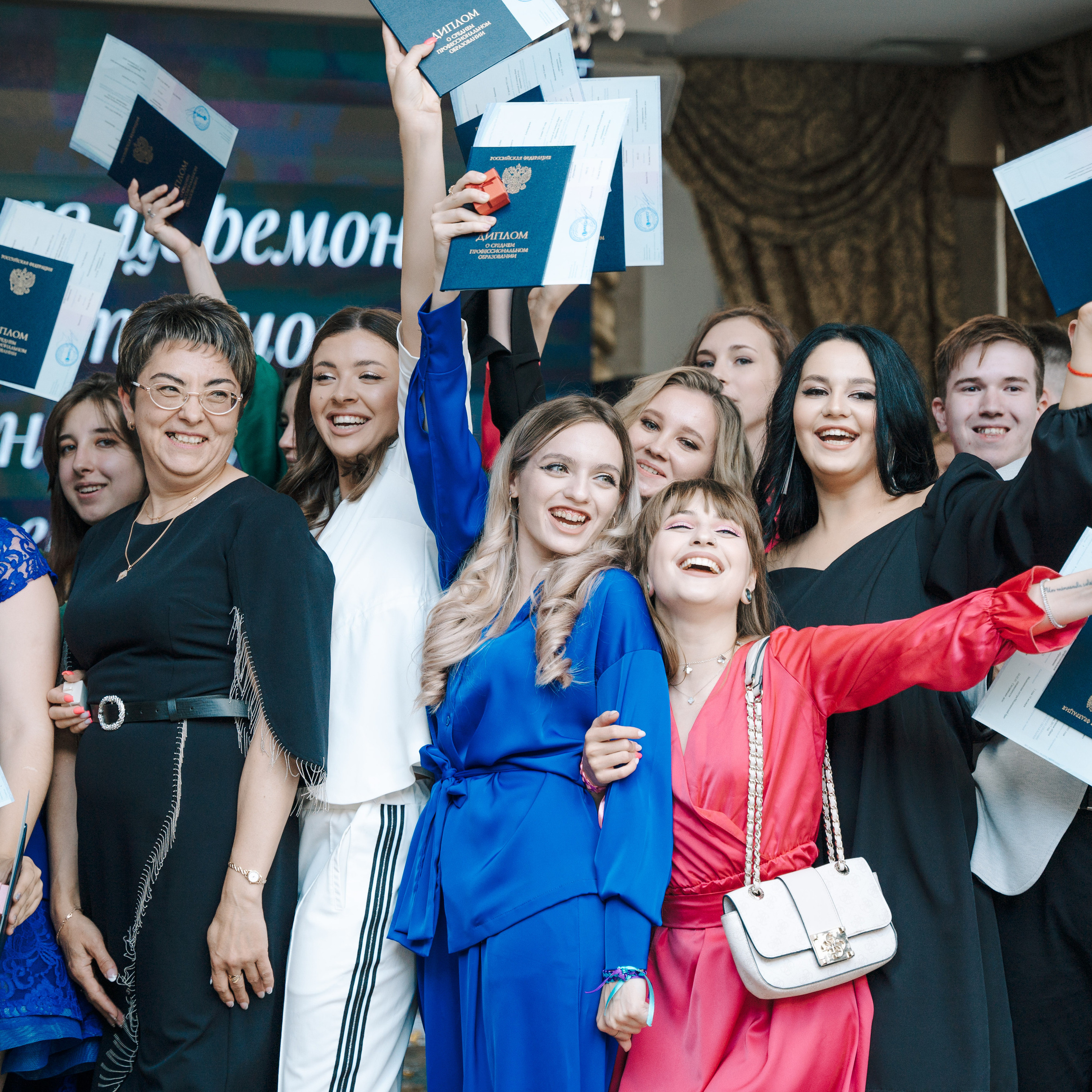 Вручение дипломов | Уральский мед. колледж. Ульяна Ремезова | Фотограф | Челябинск