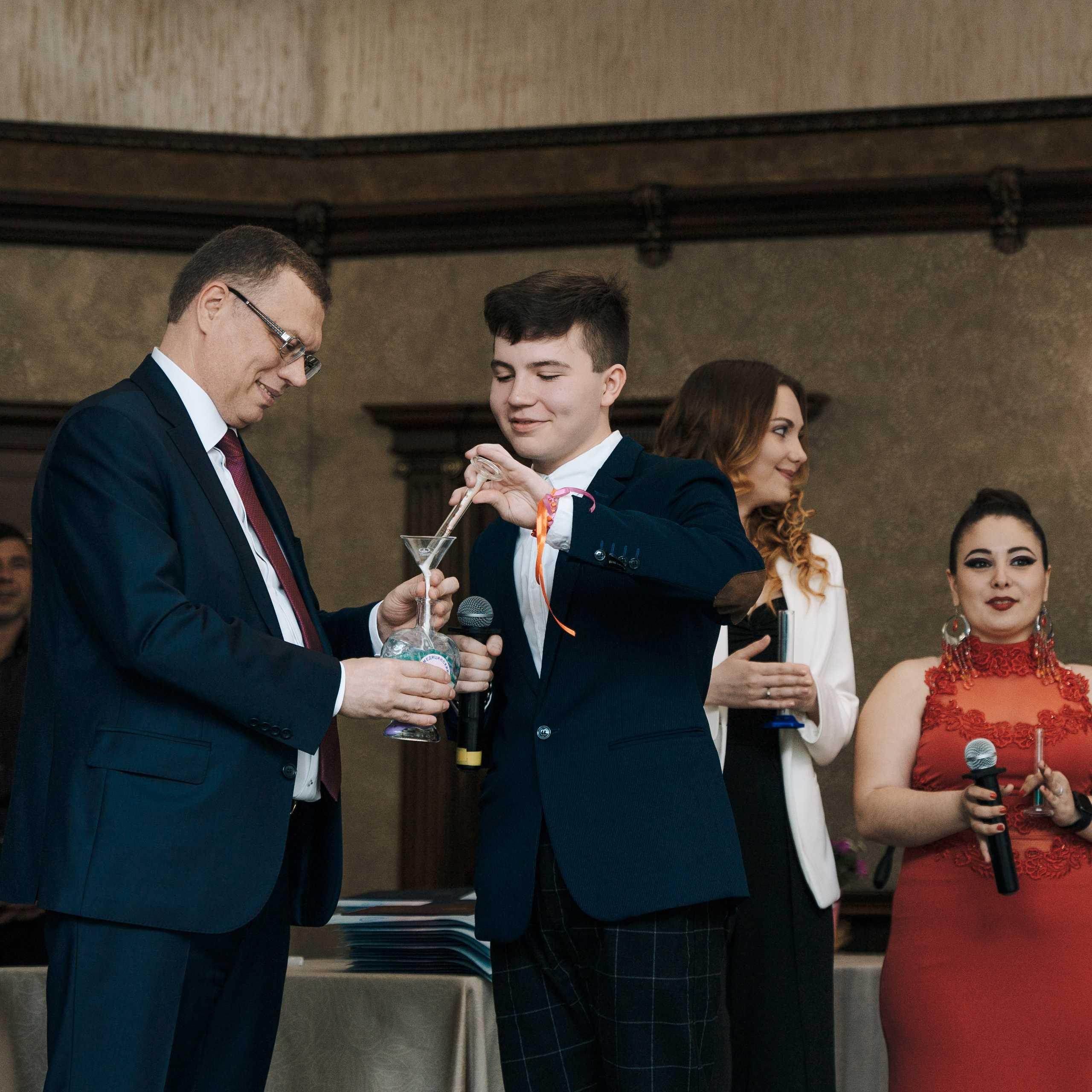 Вручение дипломов | Уральский мед. колледж. Ульяна Ремезова | Фотограф | Челябинск