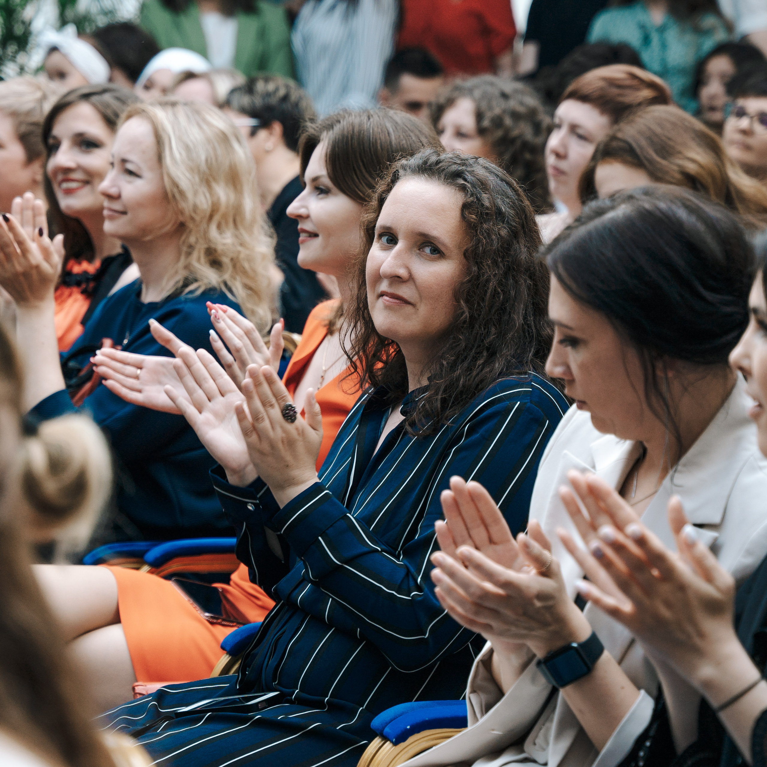 Вручение дипломов | Уральский мед. колледж. Ульяна Ремезова | Фотограф | Челябинск