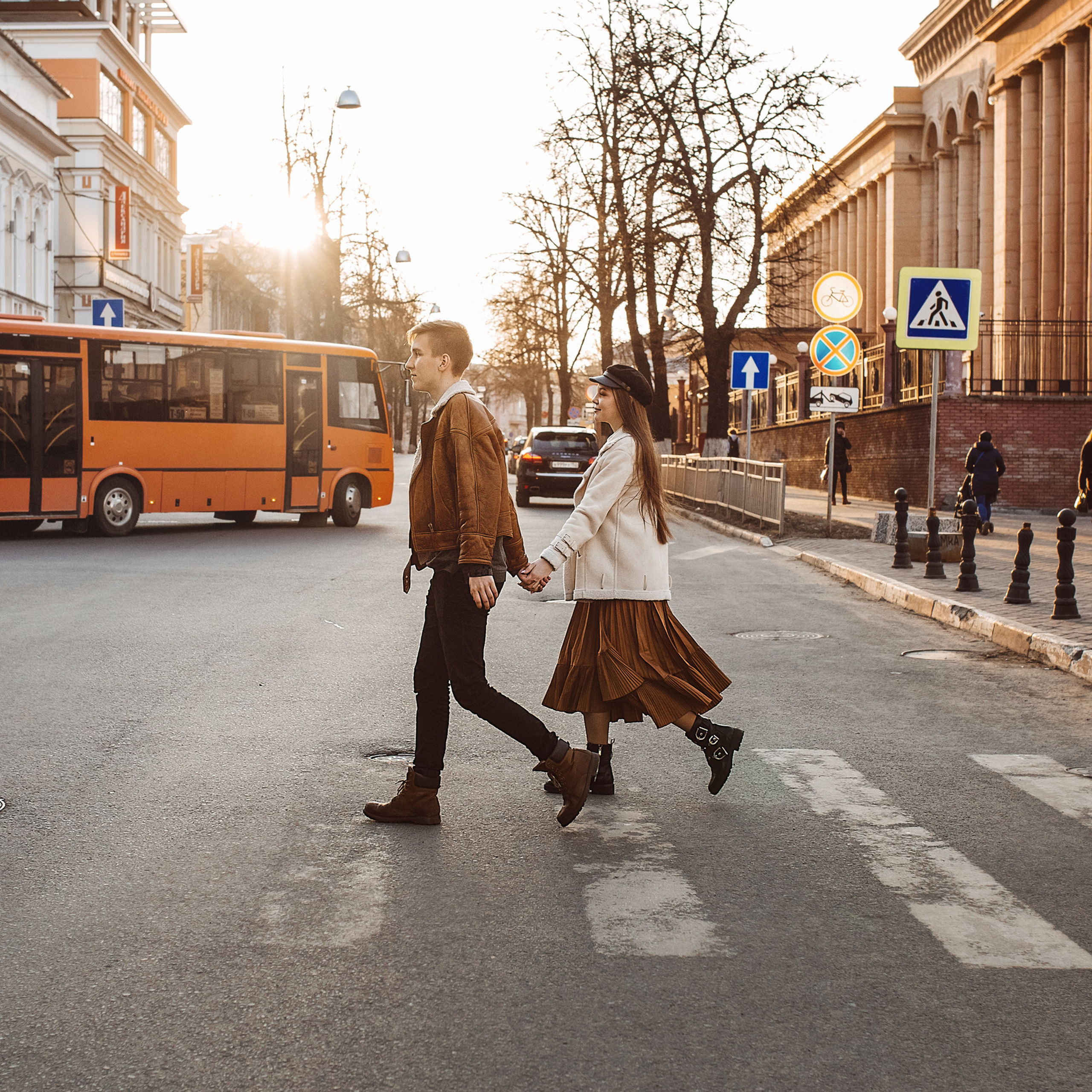 Настя и Максим прогулка по Большой Покровской