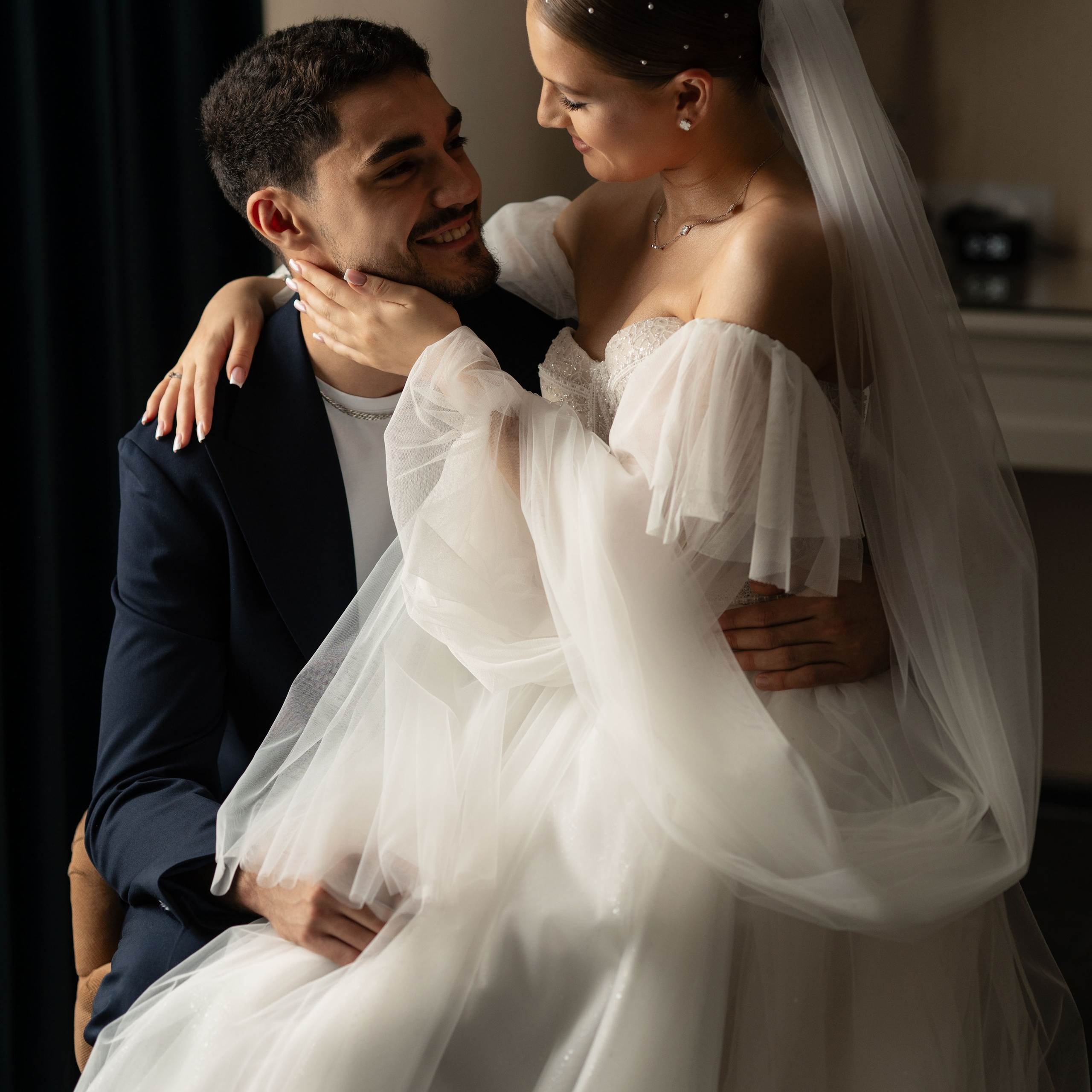 Свадебная фотосессия в интерьере, апартаменты/отель