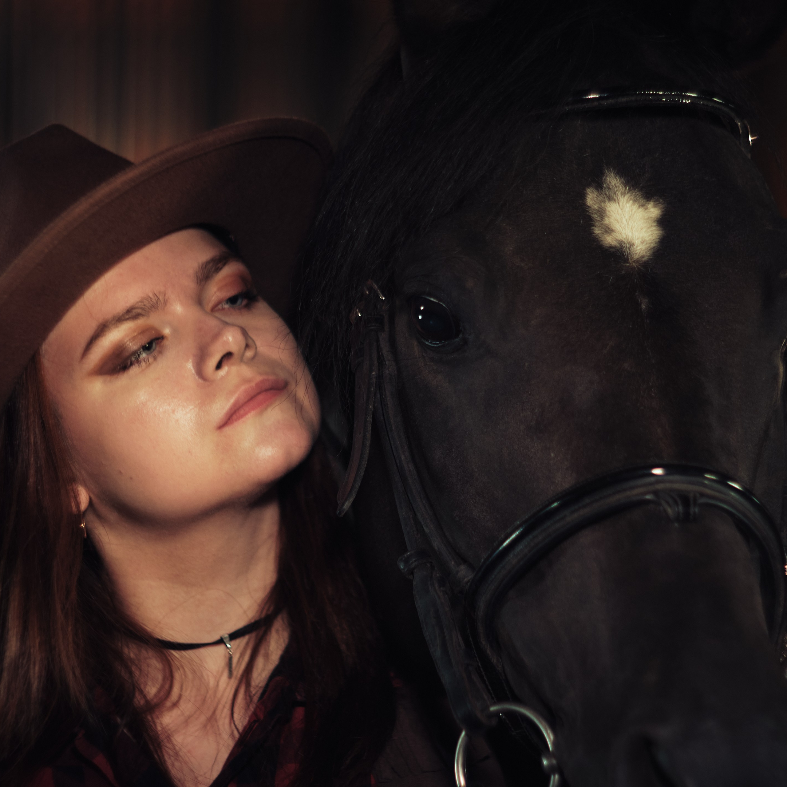 Ксюша. Фотосессия с лошадьми