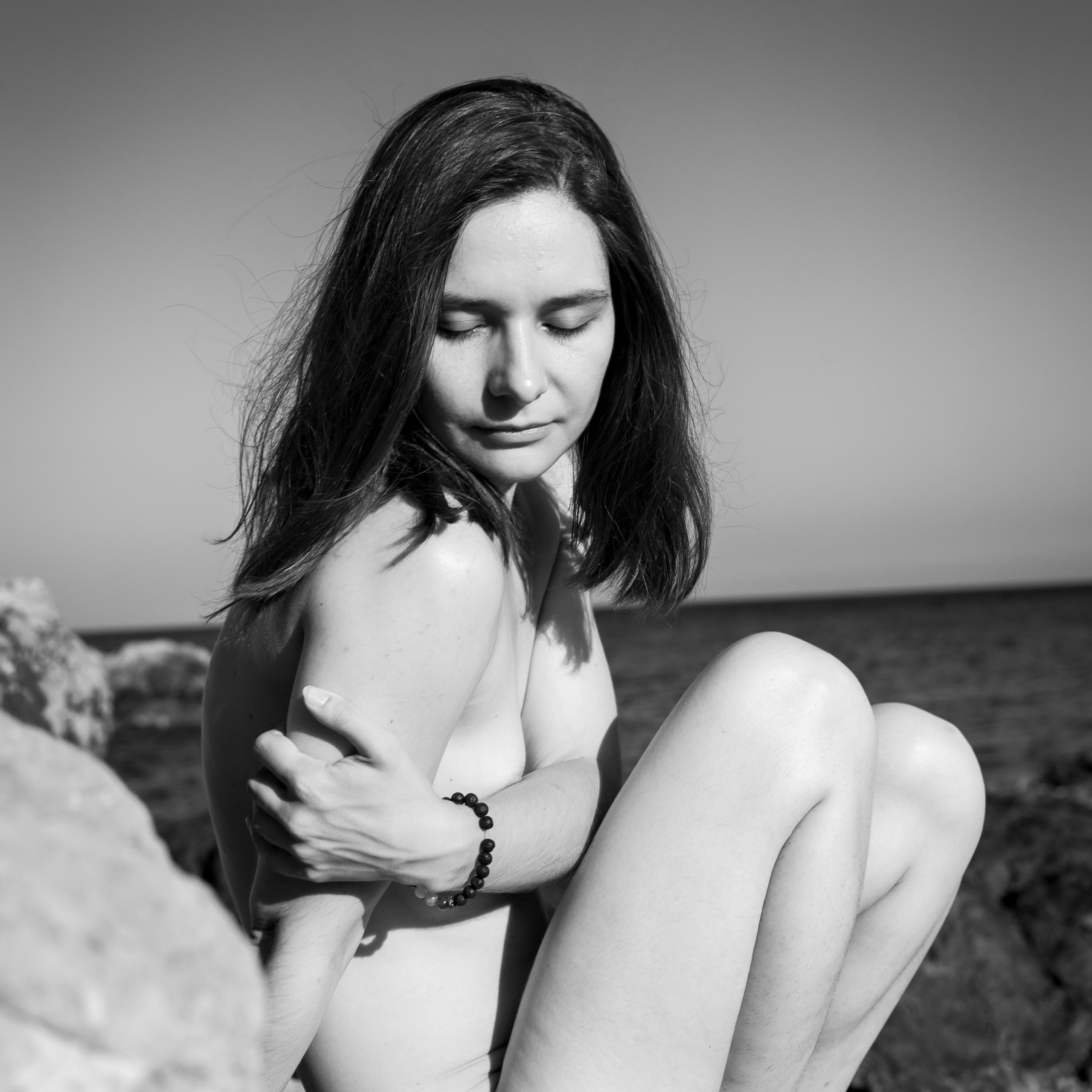 Света и море (18+)