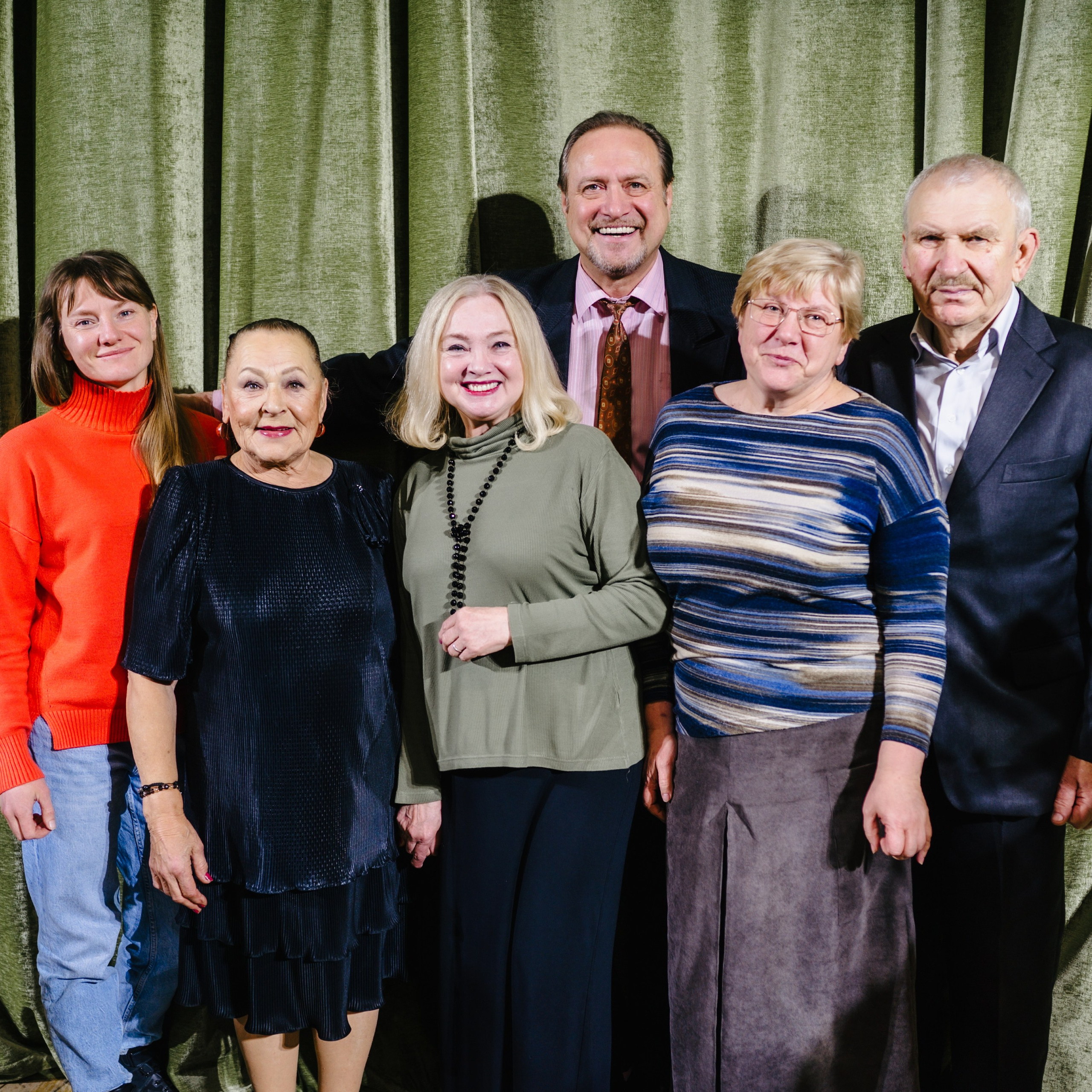 Спектакль «Незамужняя женщина»