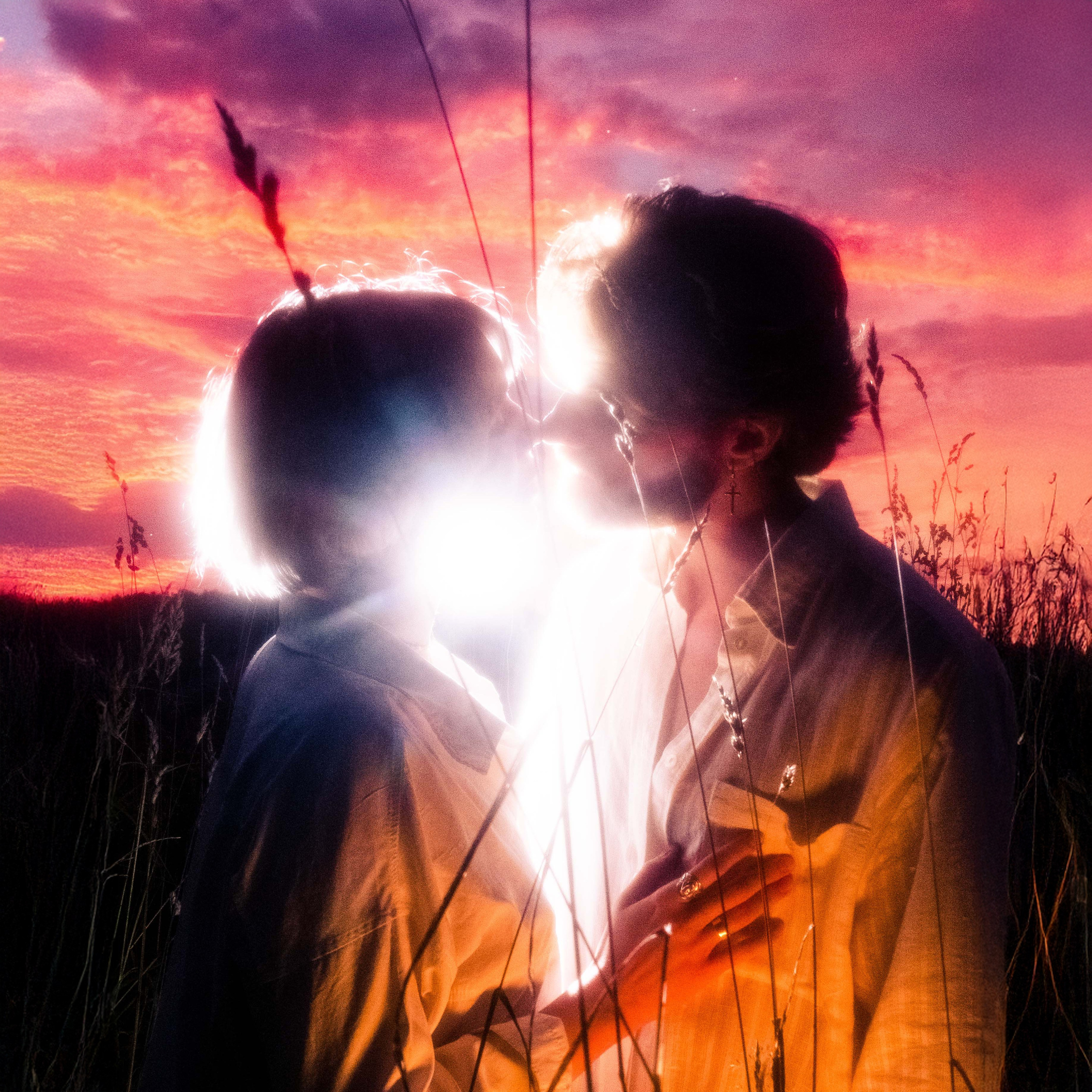 Светлая любовь