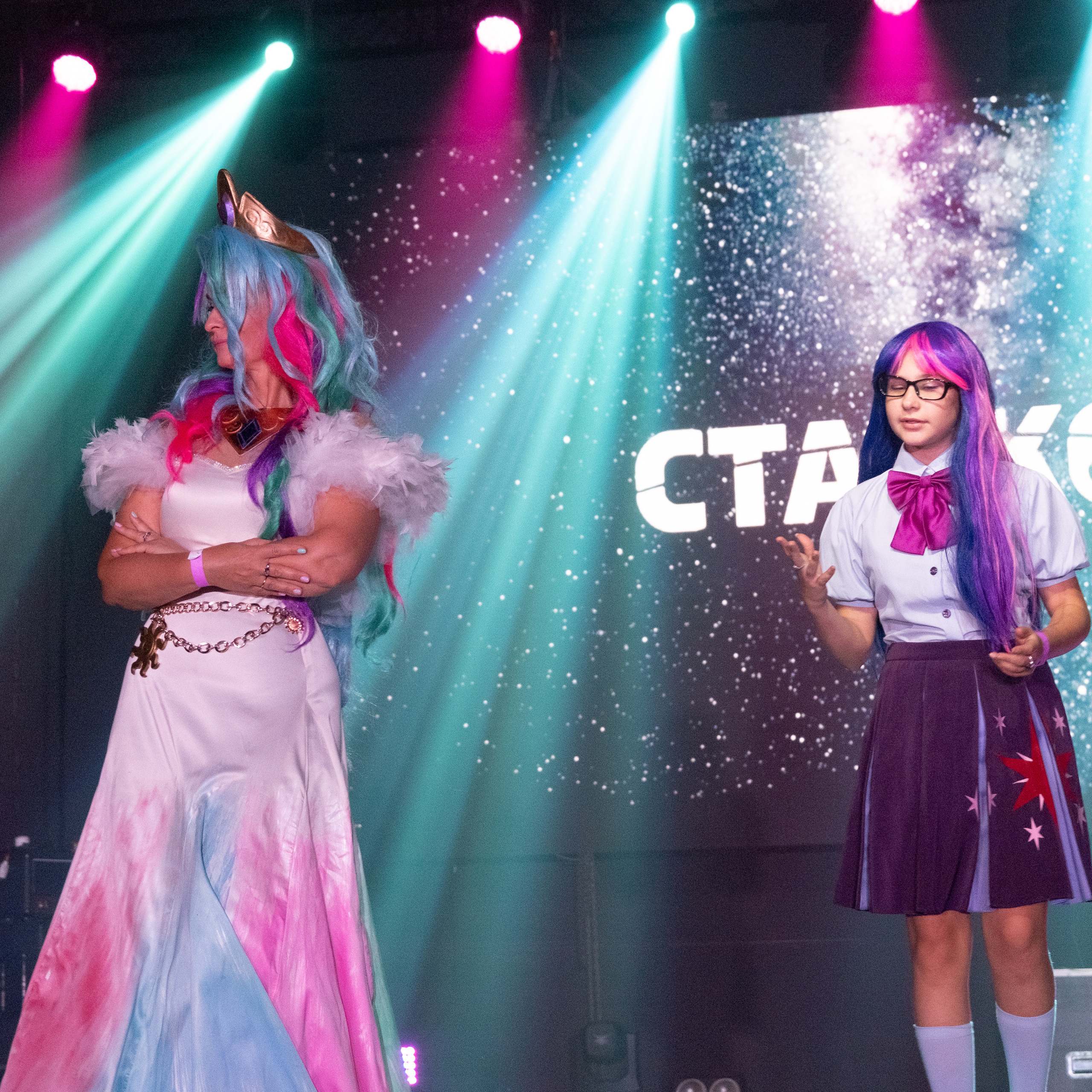 Отзывы. Репортажный фотограф в Санкт-Петербурге Максим Варбулайнен