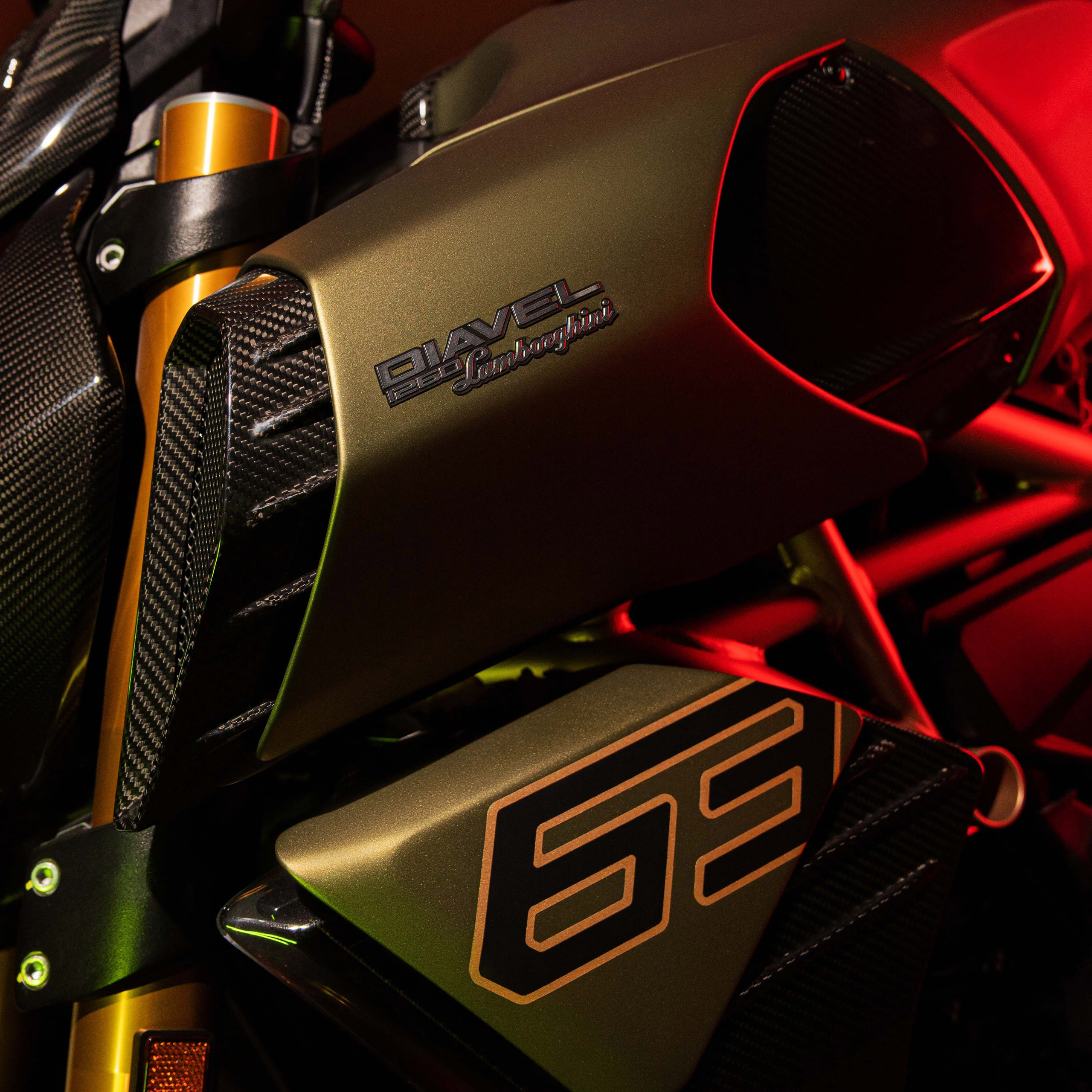 Ducati Diavel Lamborghini