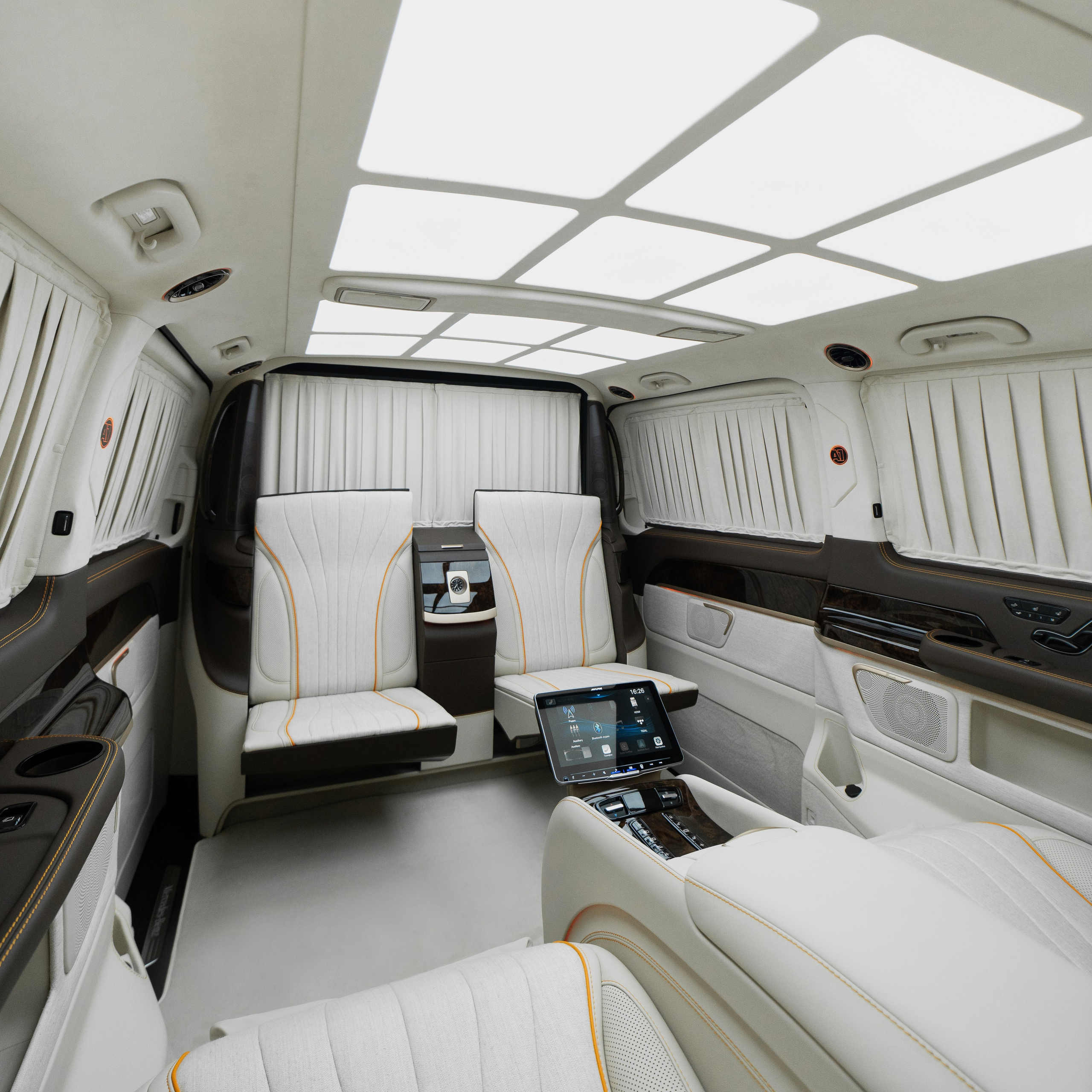 Mercedes-Benz V-Class