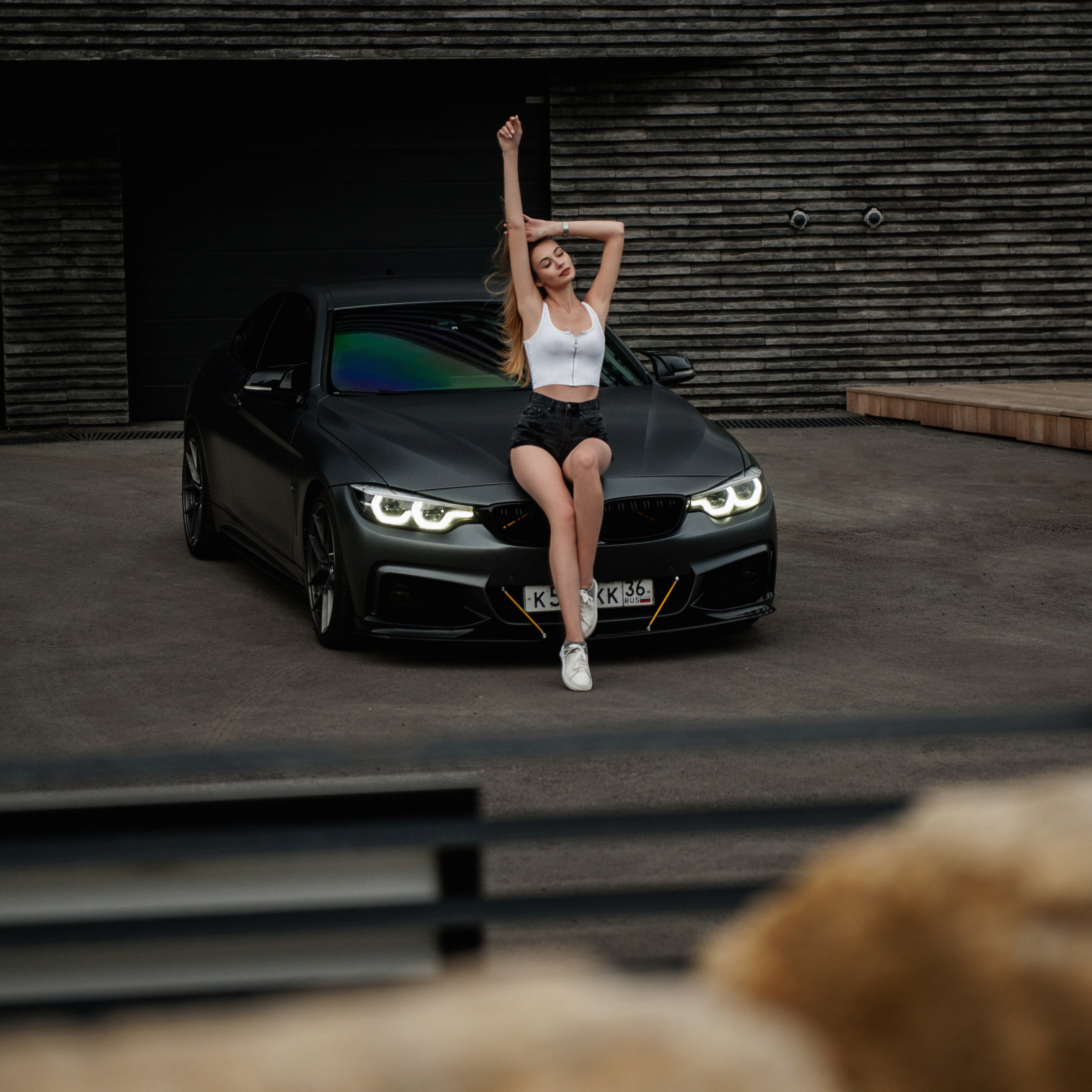 BMW 4 + girl