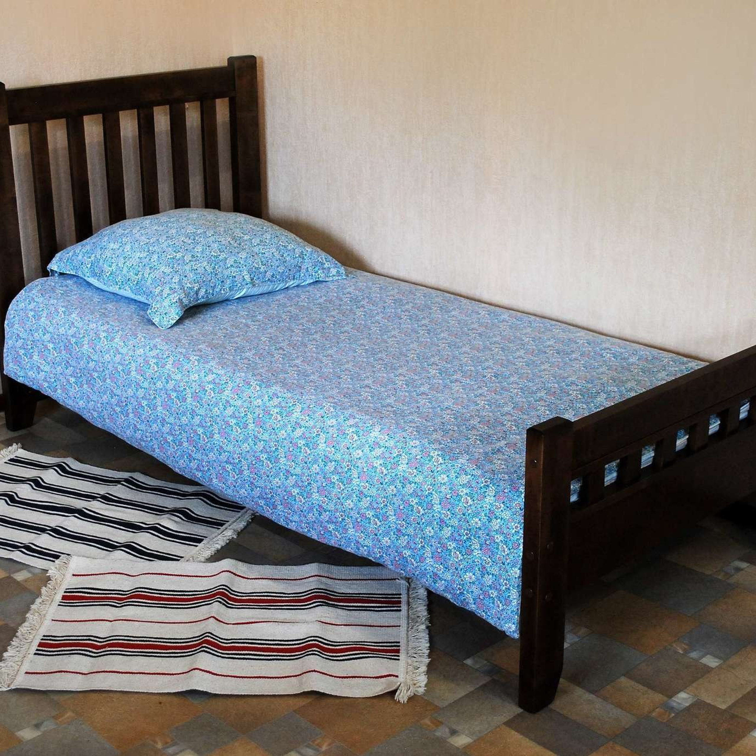 Кровать KP-02. Стильная домашняя мебель